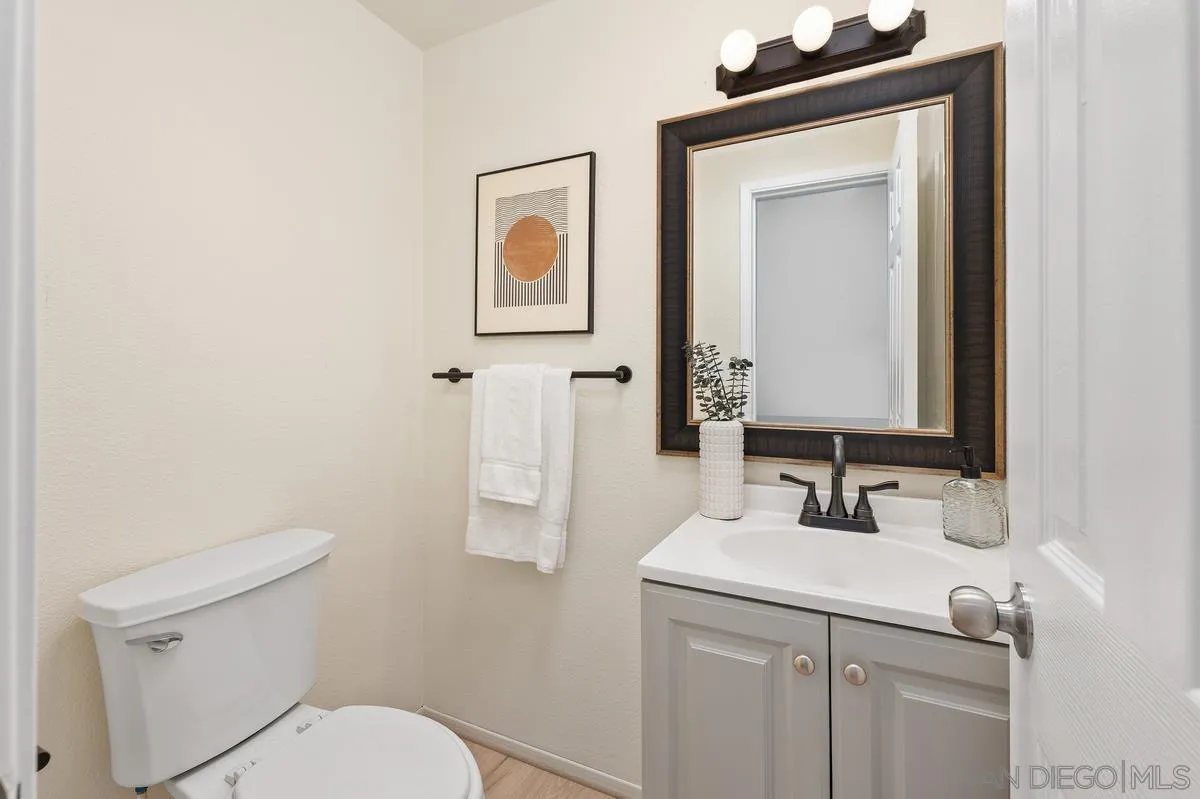 12204 Rancho Bernardo Rd Unit B