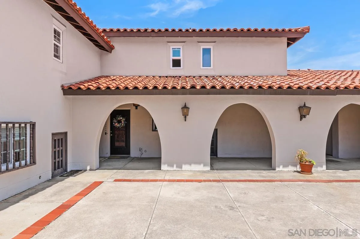 12204 Rancho Bernardo Rd Unit B