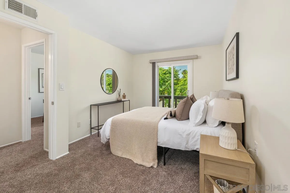 12204 Rancho Bernardo Rd Unit B