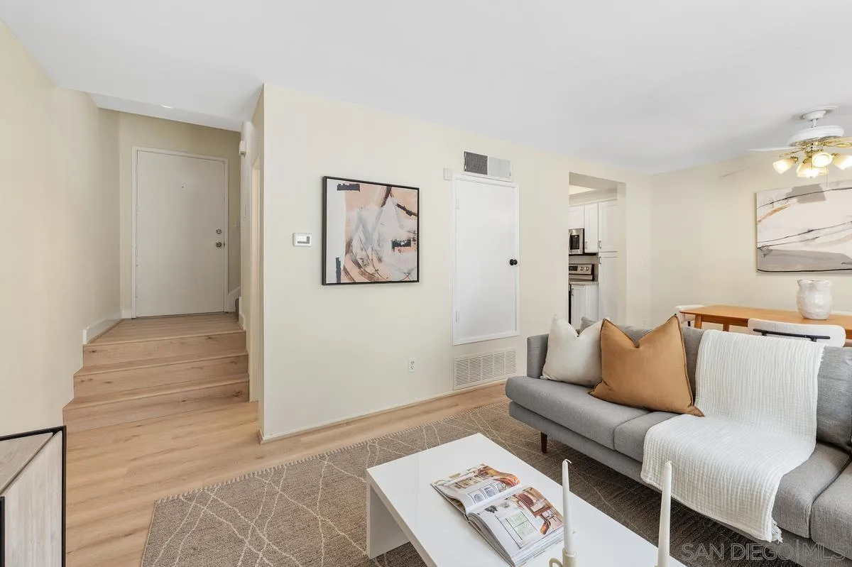 12204 Rancho Bernardo Rd Unit B