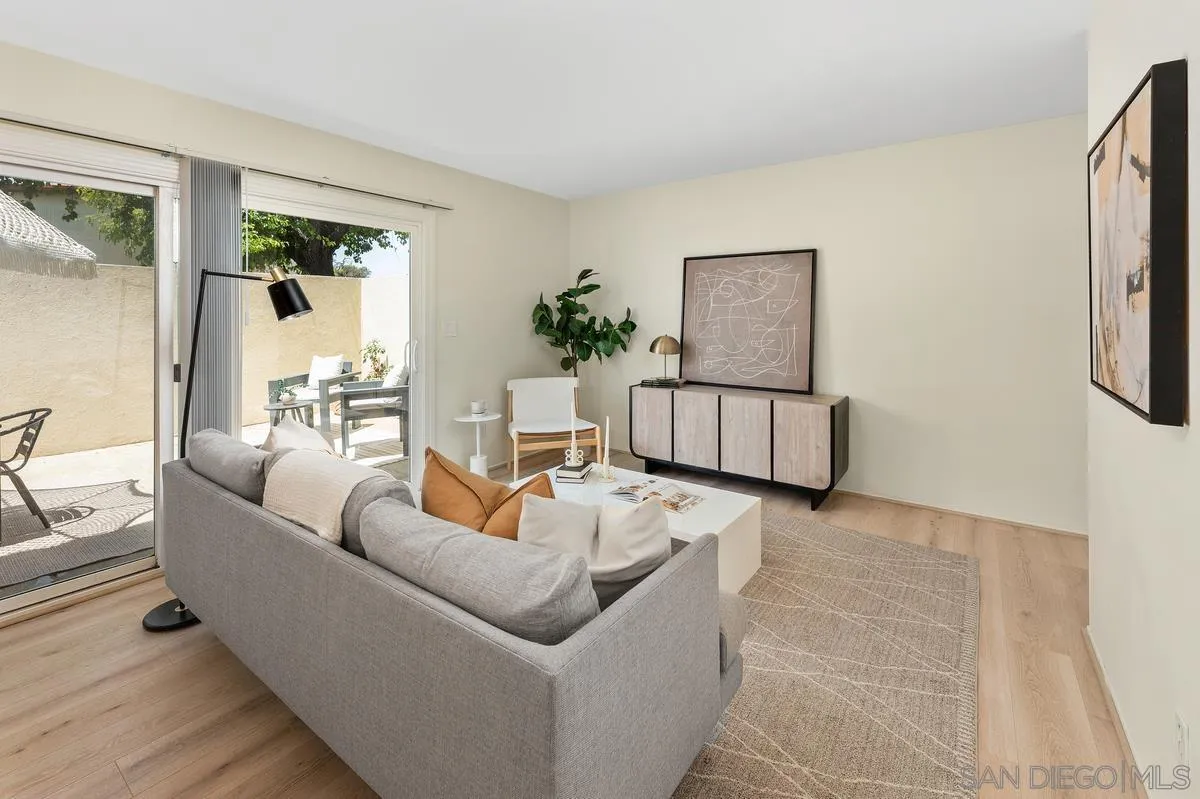 12204 Rancho Bernardo Rd Unit B