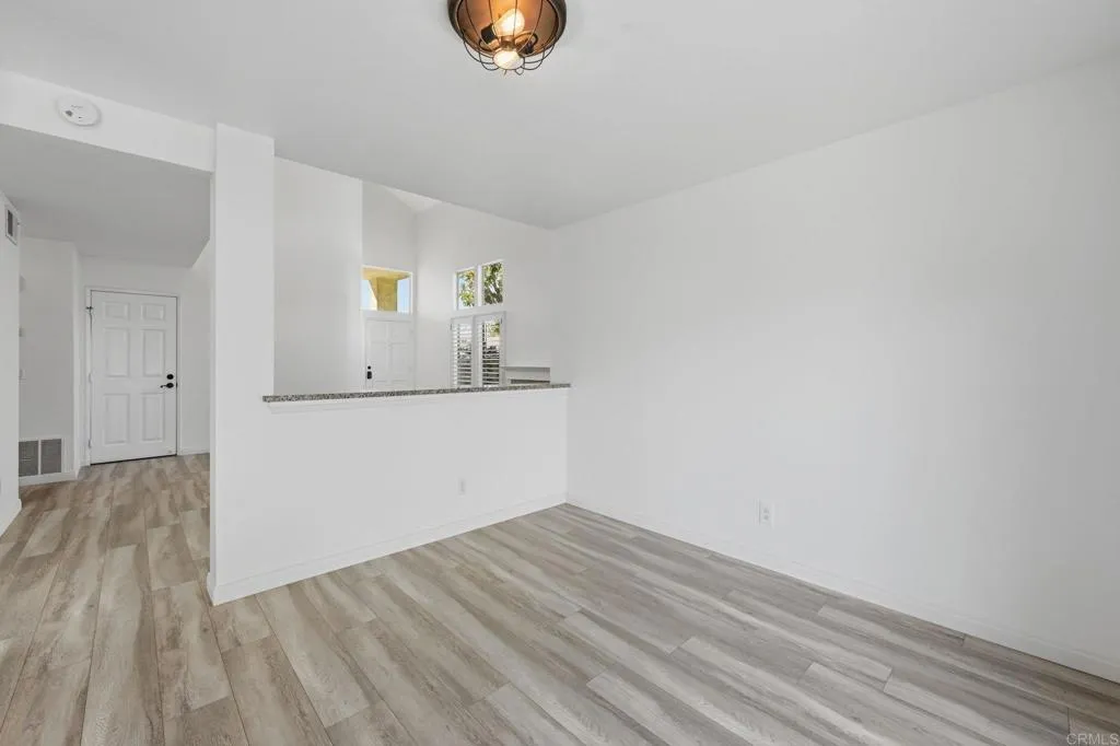 1692 Harbor Dr