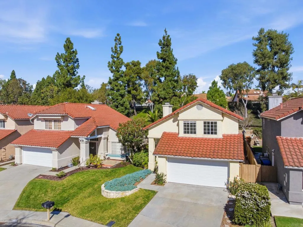 1692 Harbor Dr
