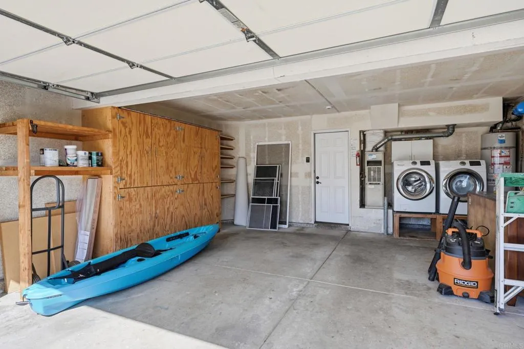 1692 Harbor Dr