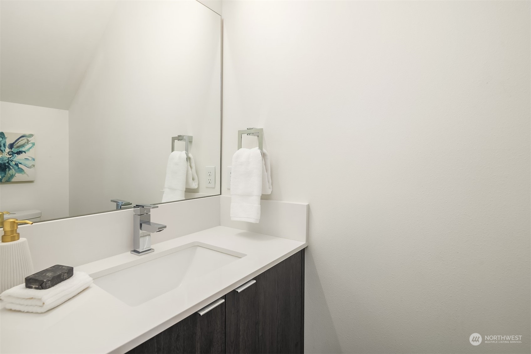 9201 Linden Avenue N Unit: E