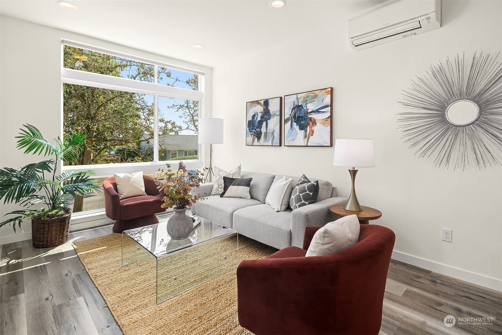 9201 Linden Avenue N Unit: E