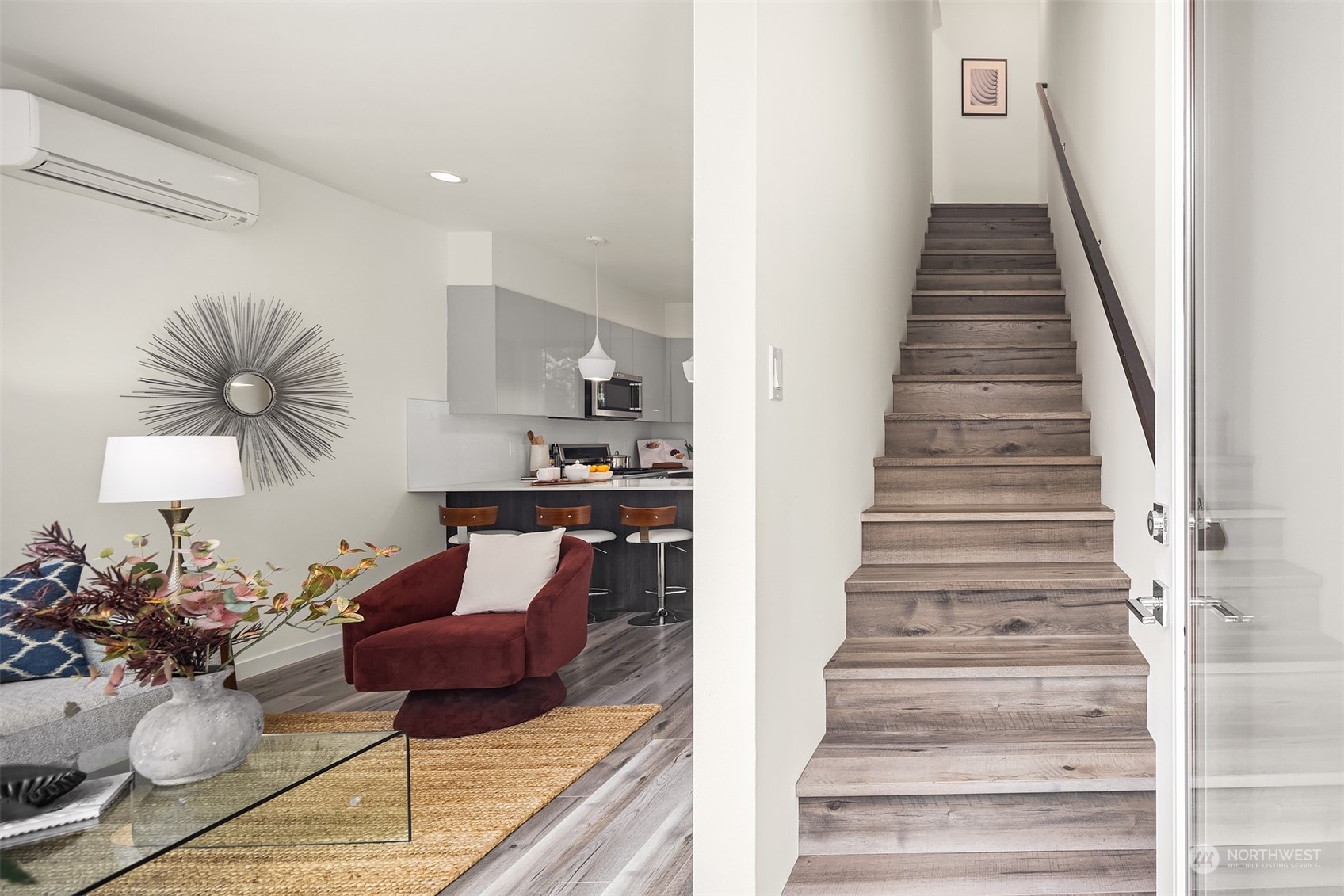 9201 Linden Avenue N Unit: E