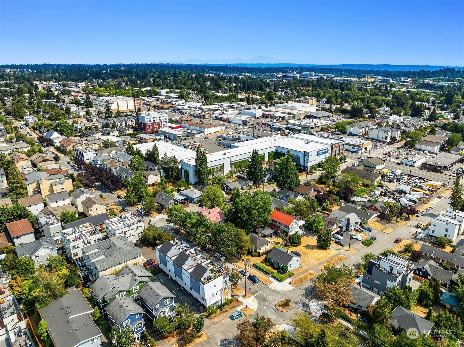 9201 Linden Avenue N Unit: E