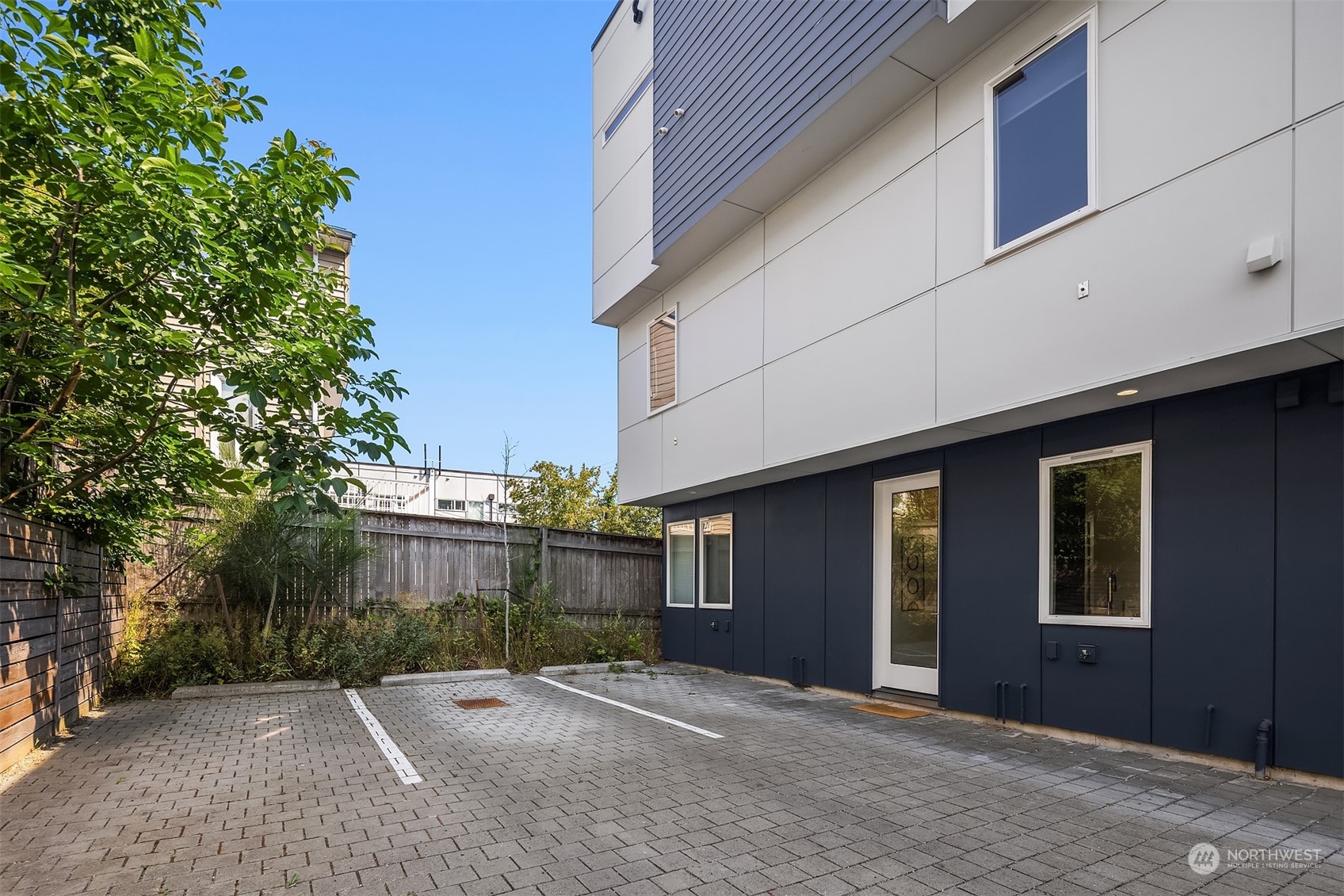 9201 Linden Avenue N Unit: E