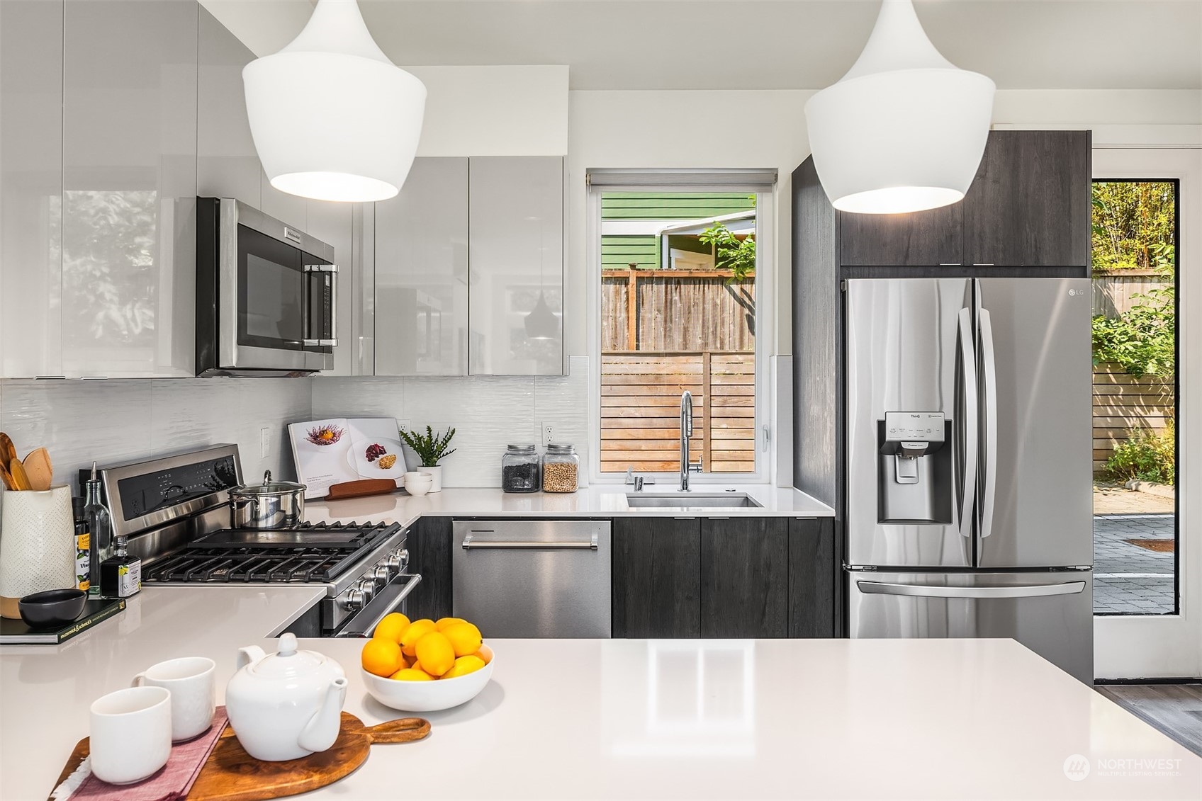 9201 Linden Avenue N Unit: E