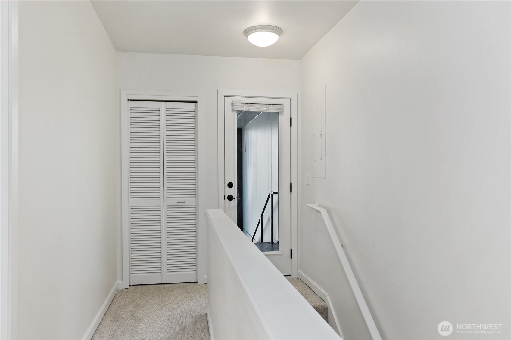 9039 NE Juanita Drive Unit: 306