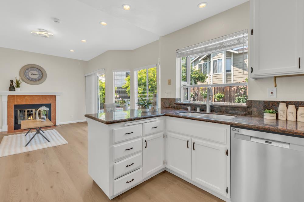 34307 Quartz Terrace