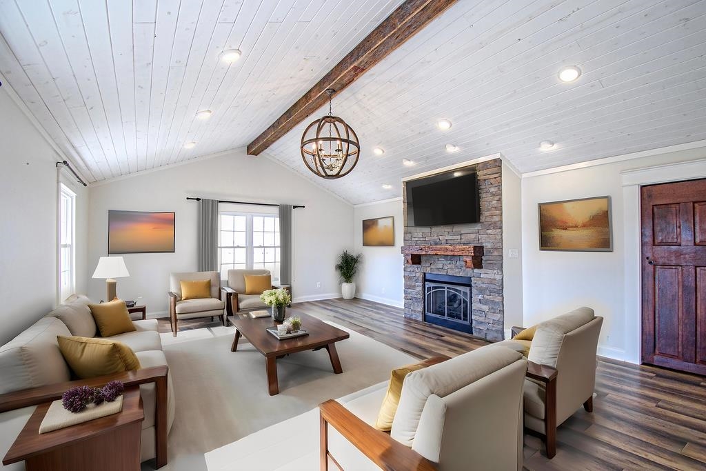 2625 Wrights Landing Road