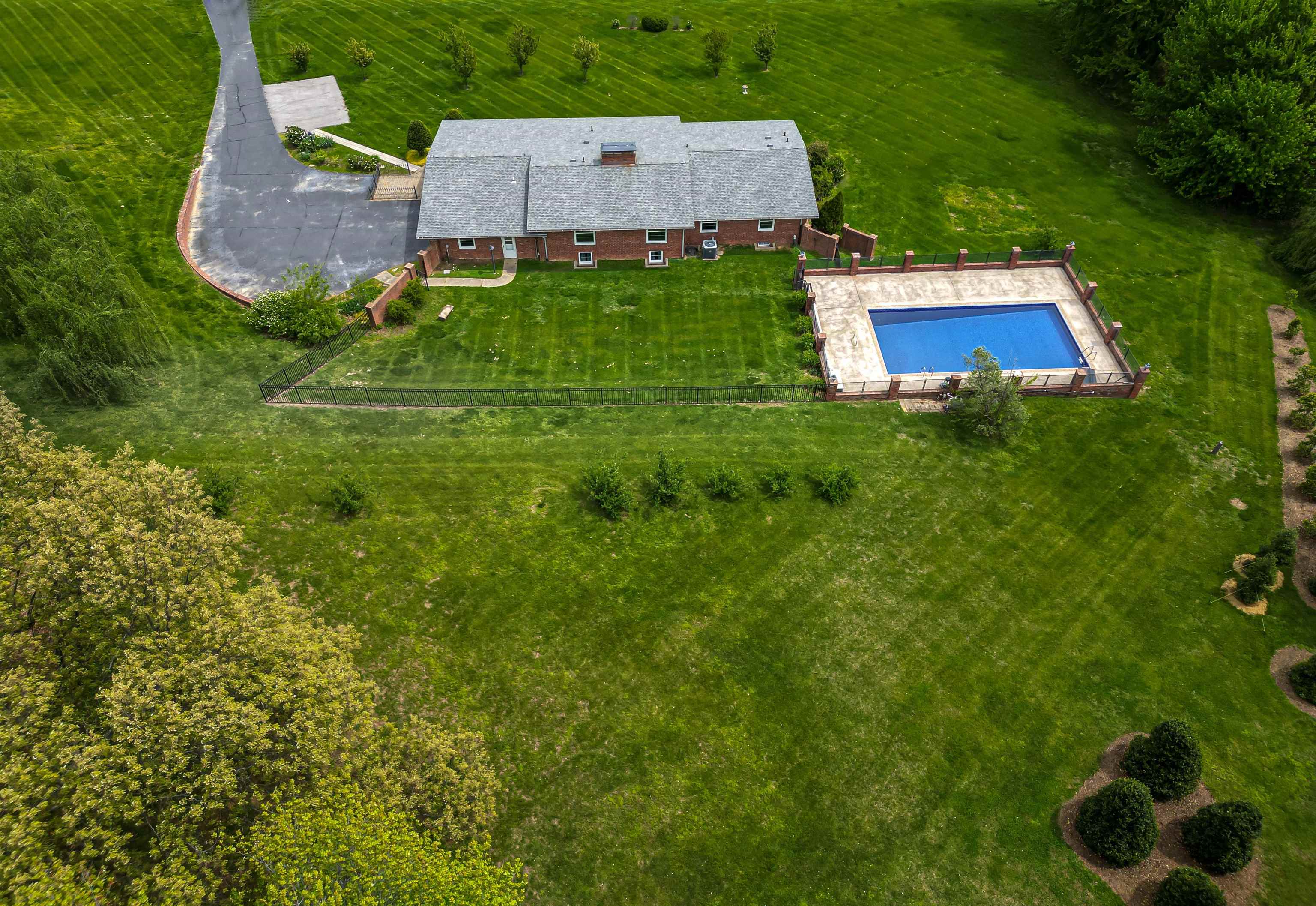 4530 New Hartford Rd