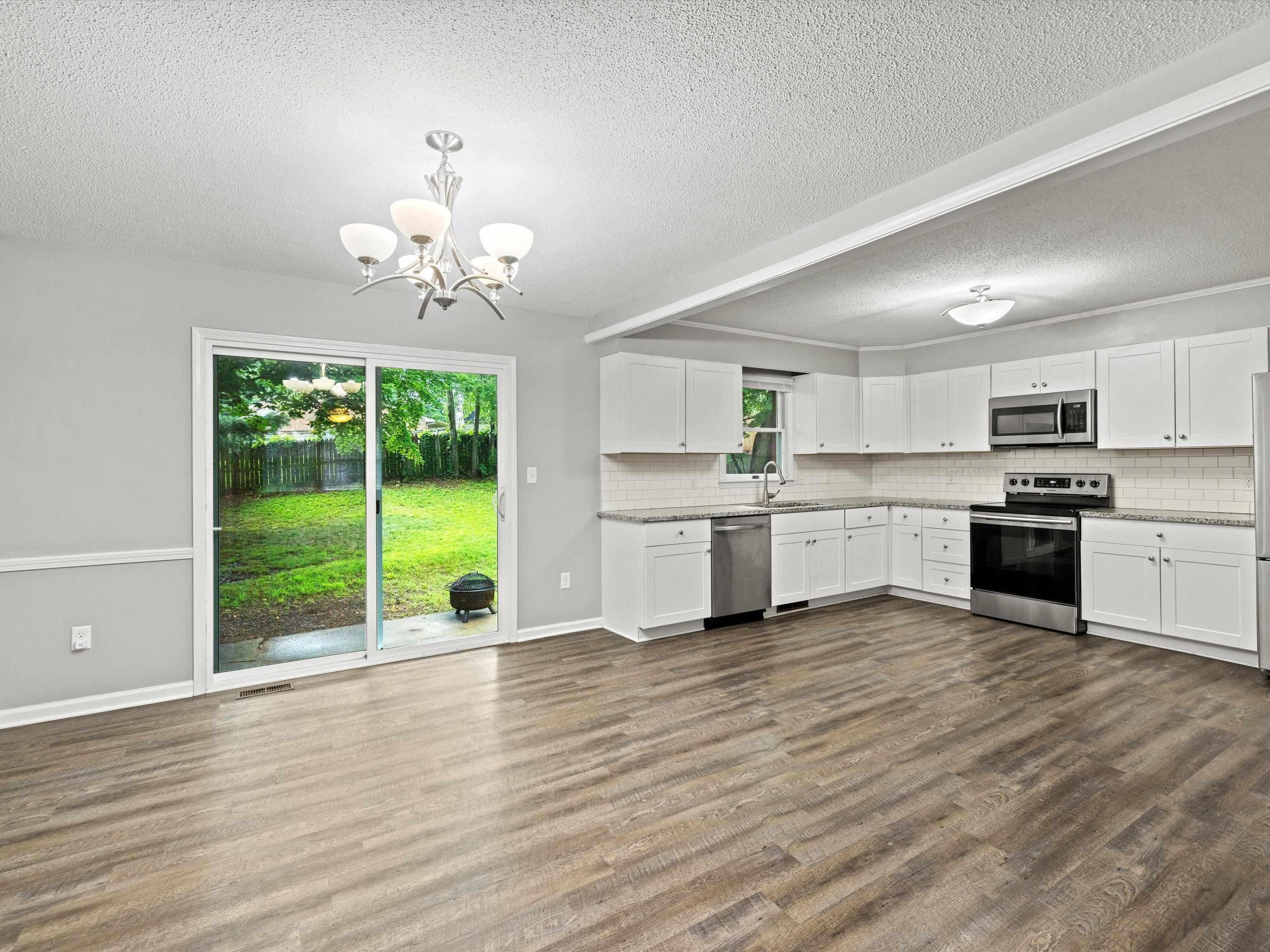 2332 Crescent Hill Court