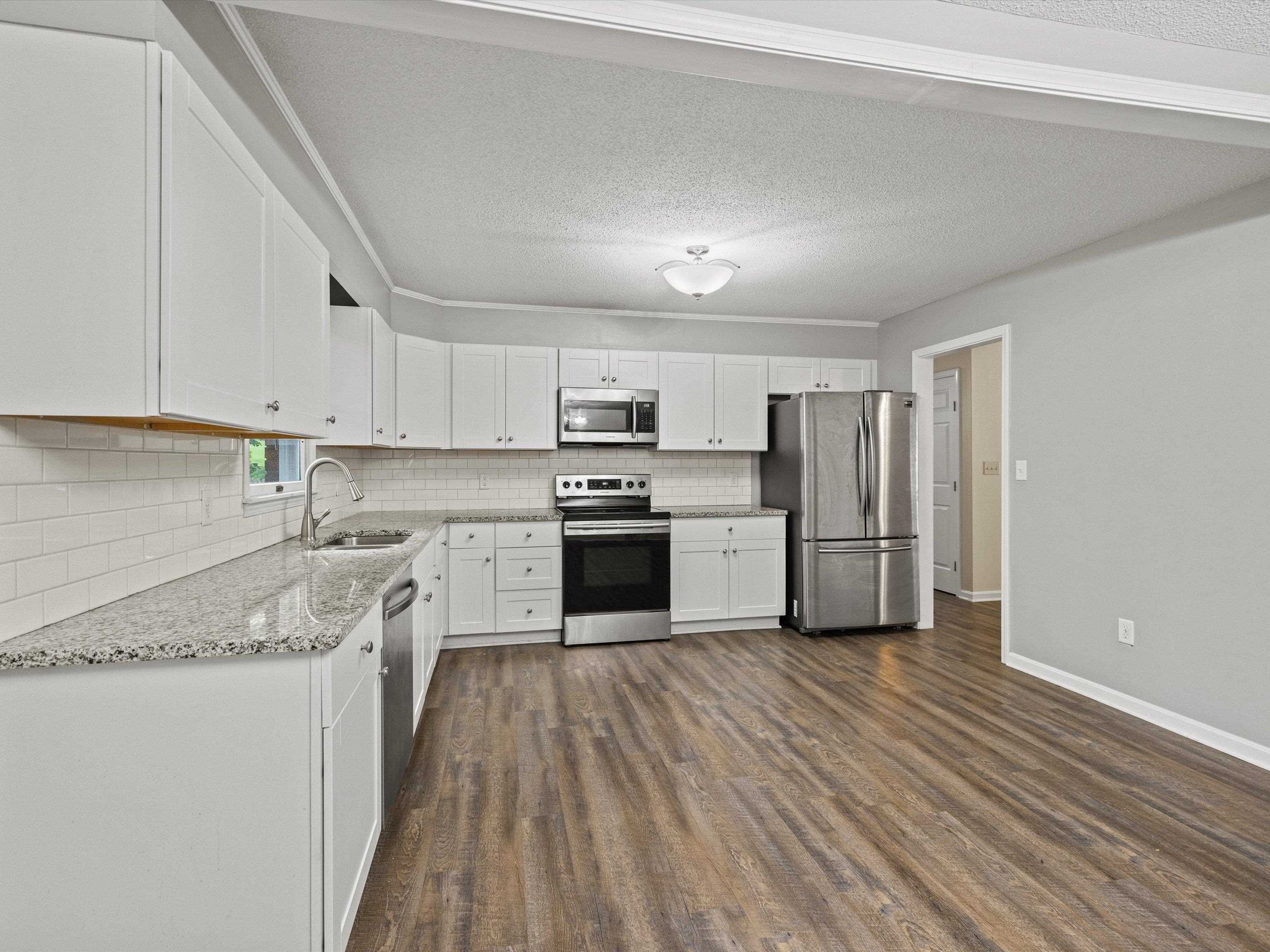 2332 Crescent Hill Court