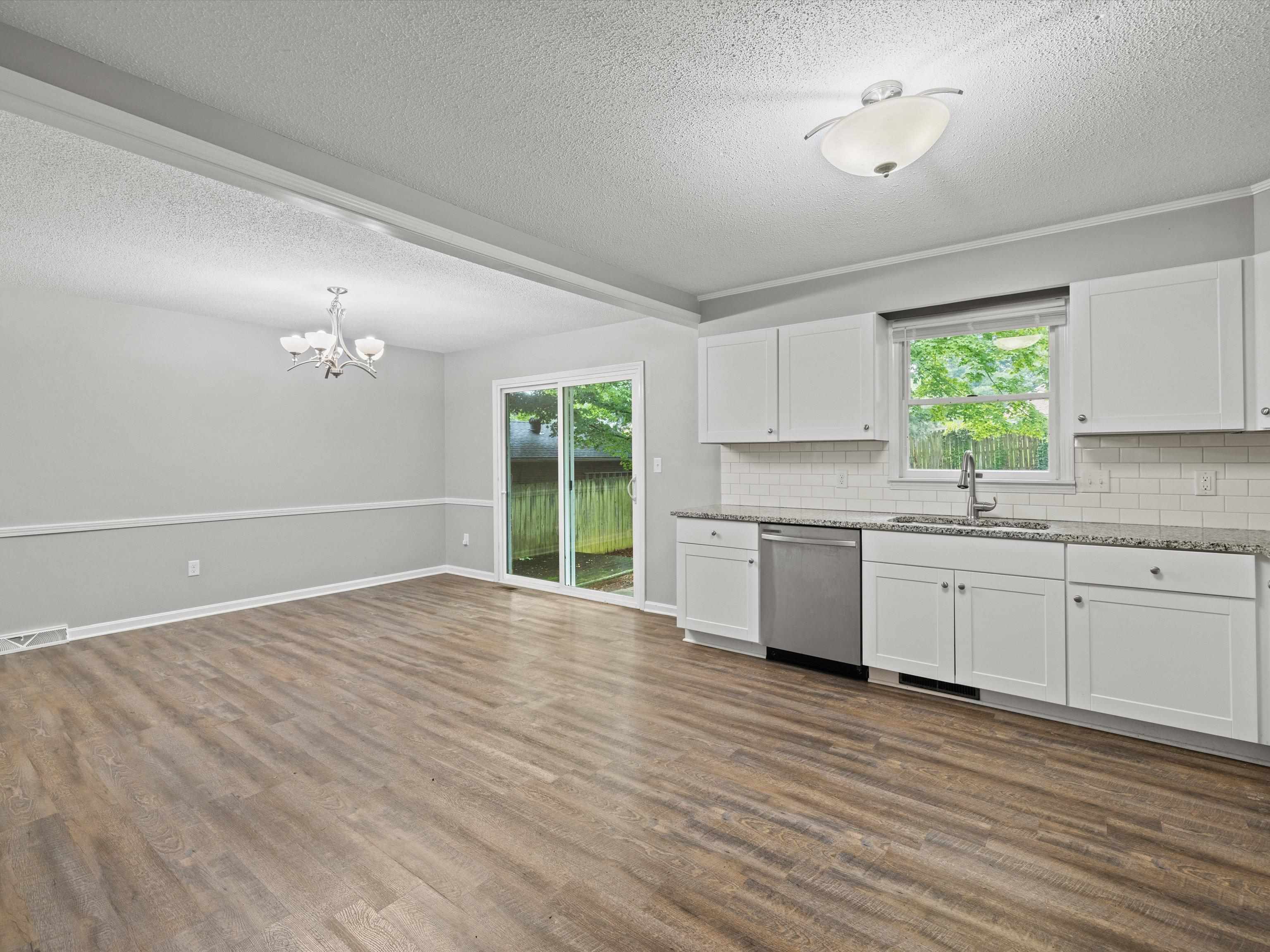 2332 Crescent Hill Court