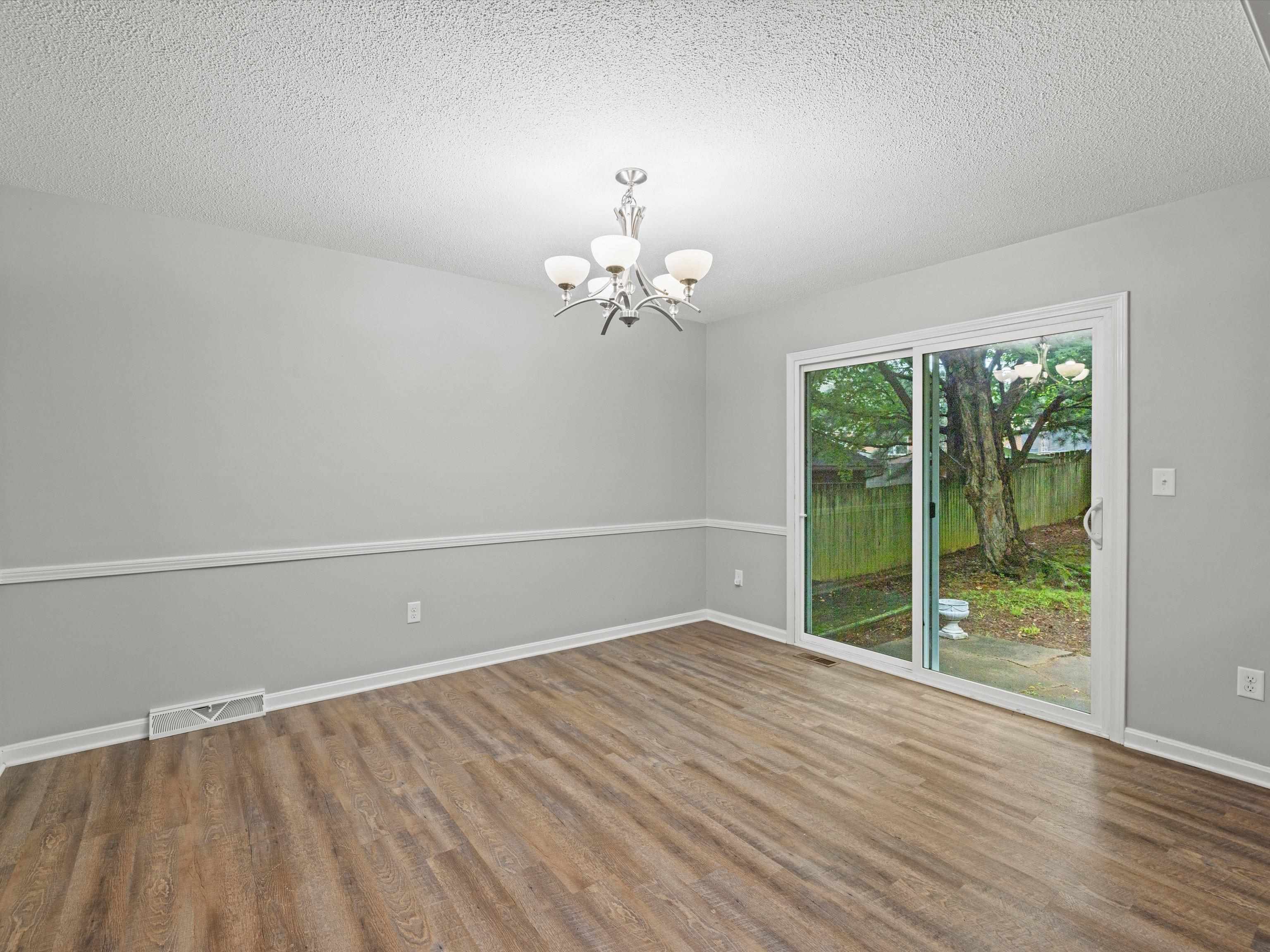 2332 Crescent Hill Court