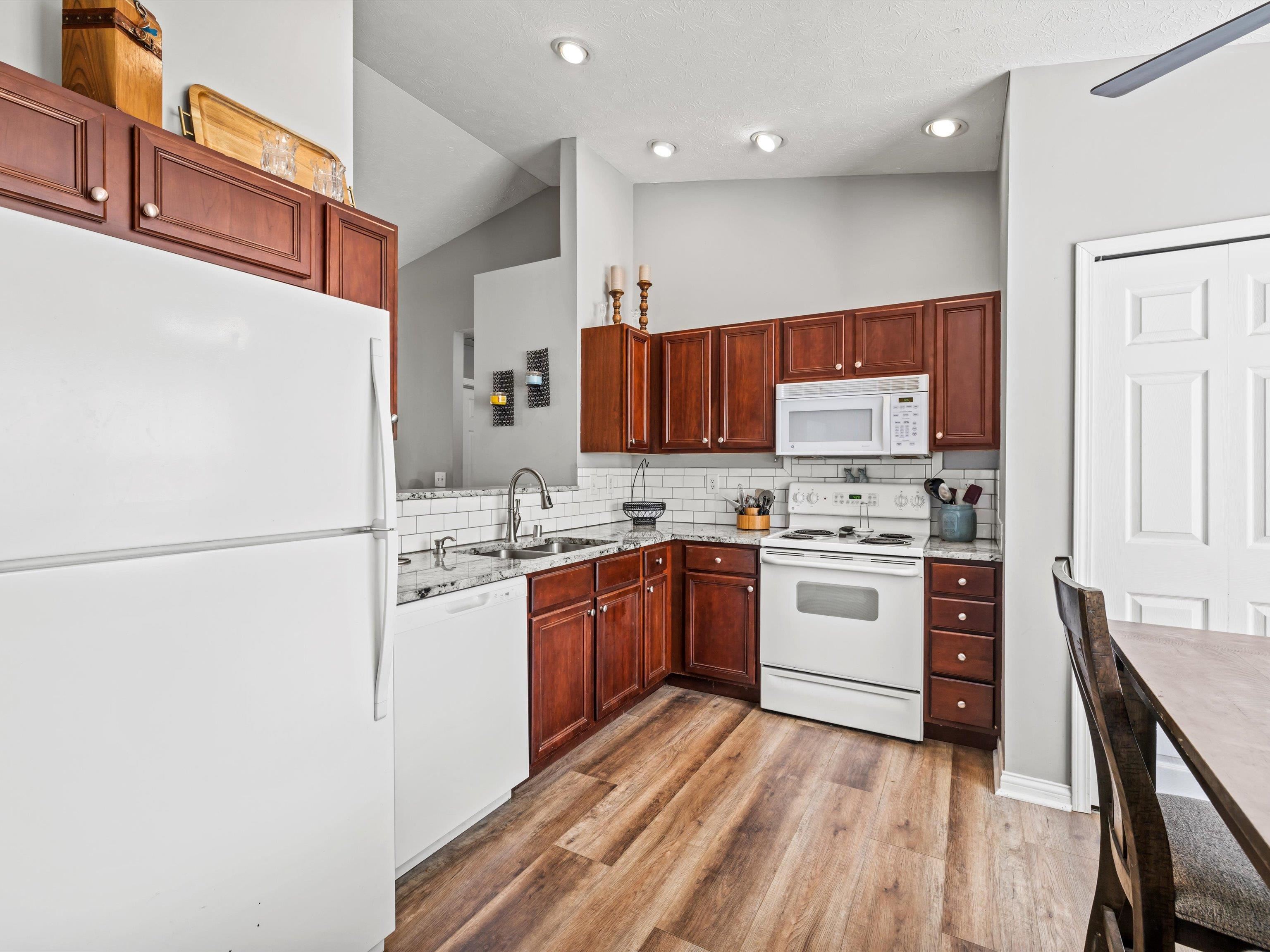 2525 Landing Terrace