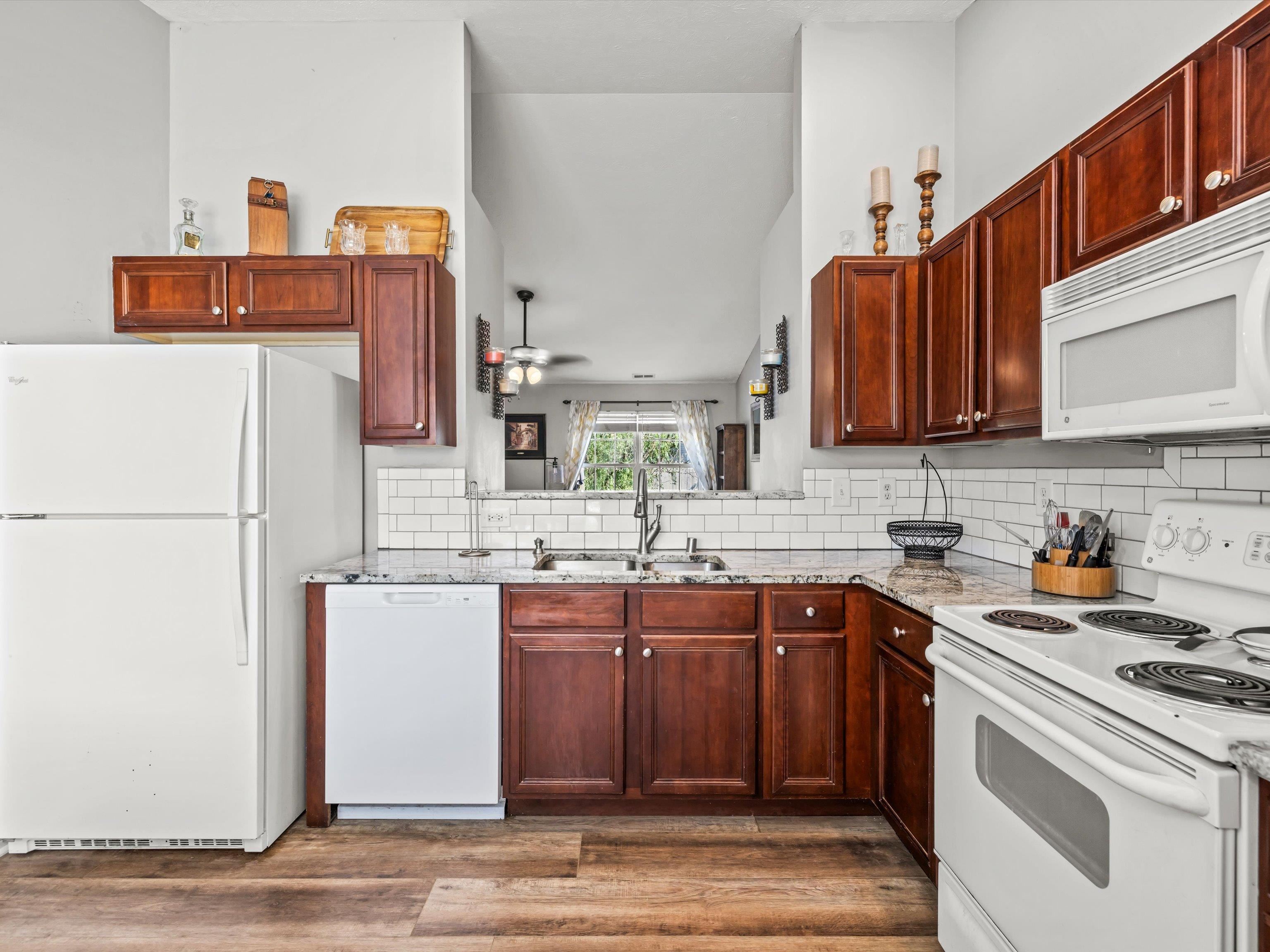 2525 Landing Terrace