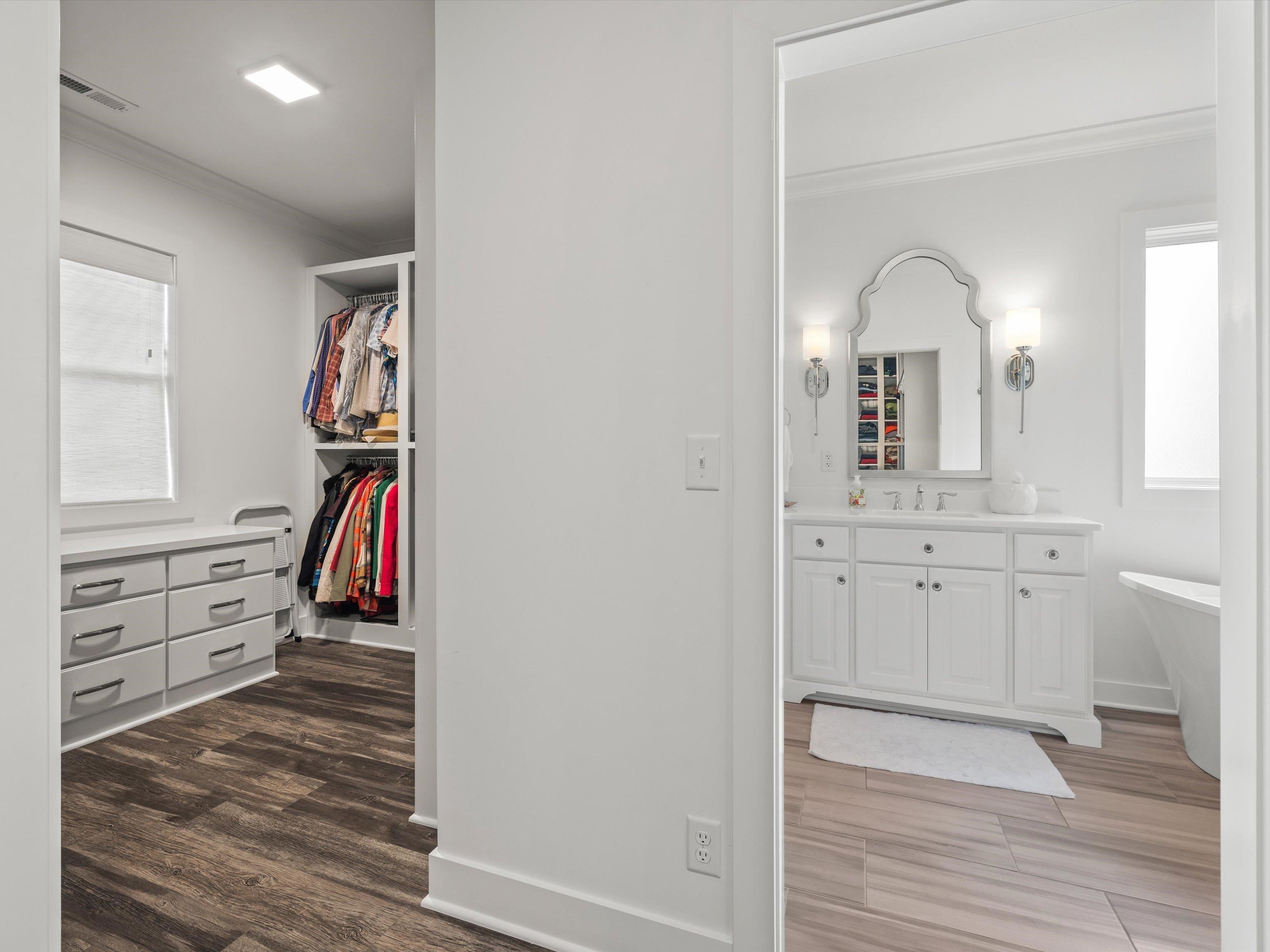 1763 Sterling Valley Dr