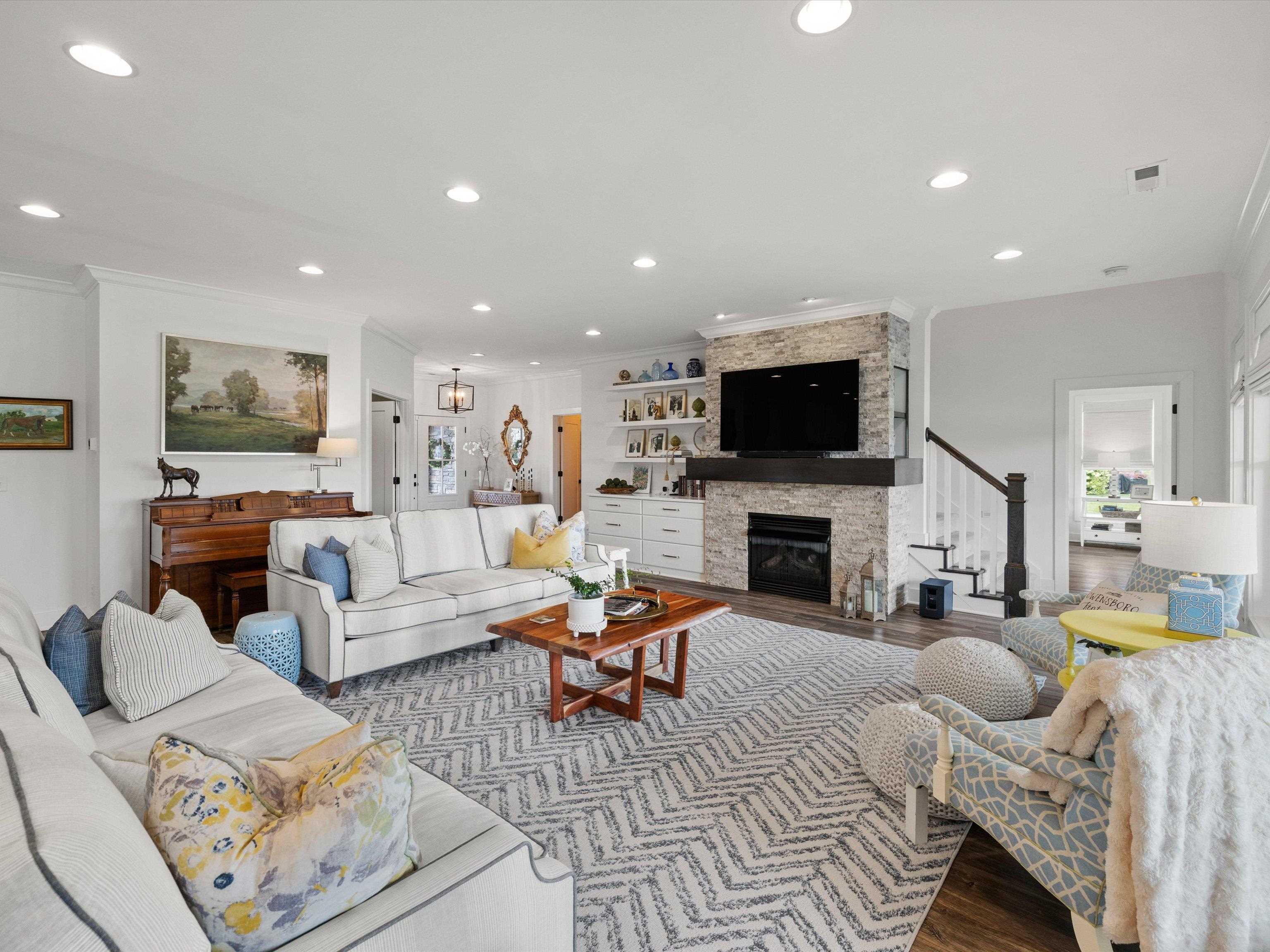 1763 Sterling Valley Dr