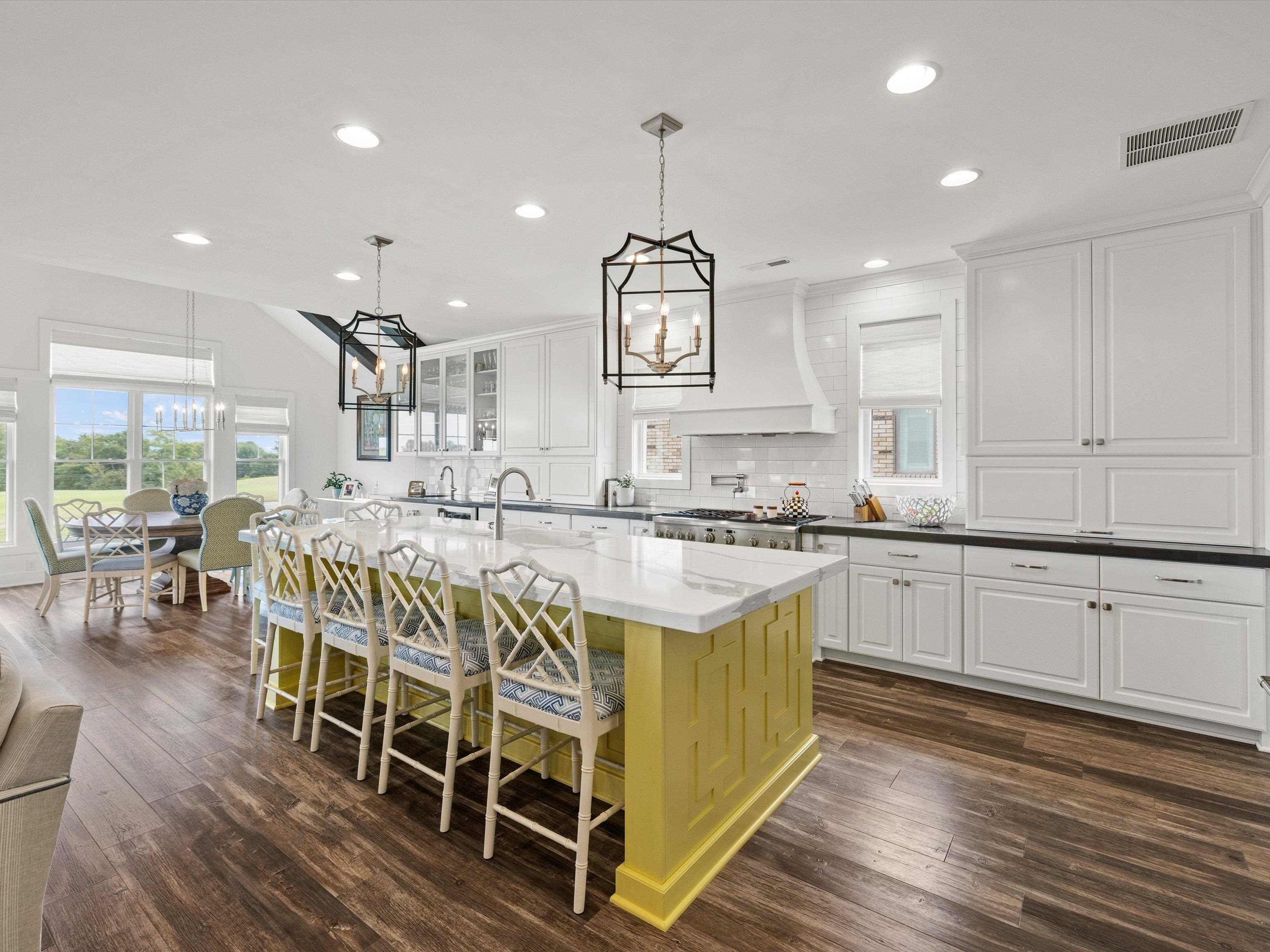 1763 Sterling Valley Dr