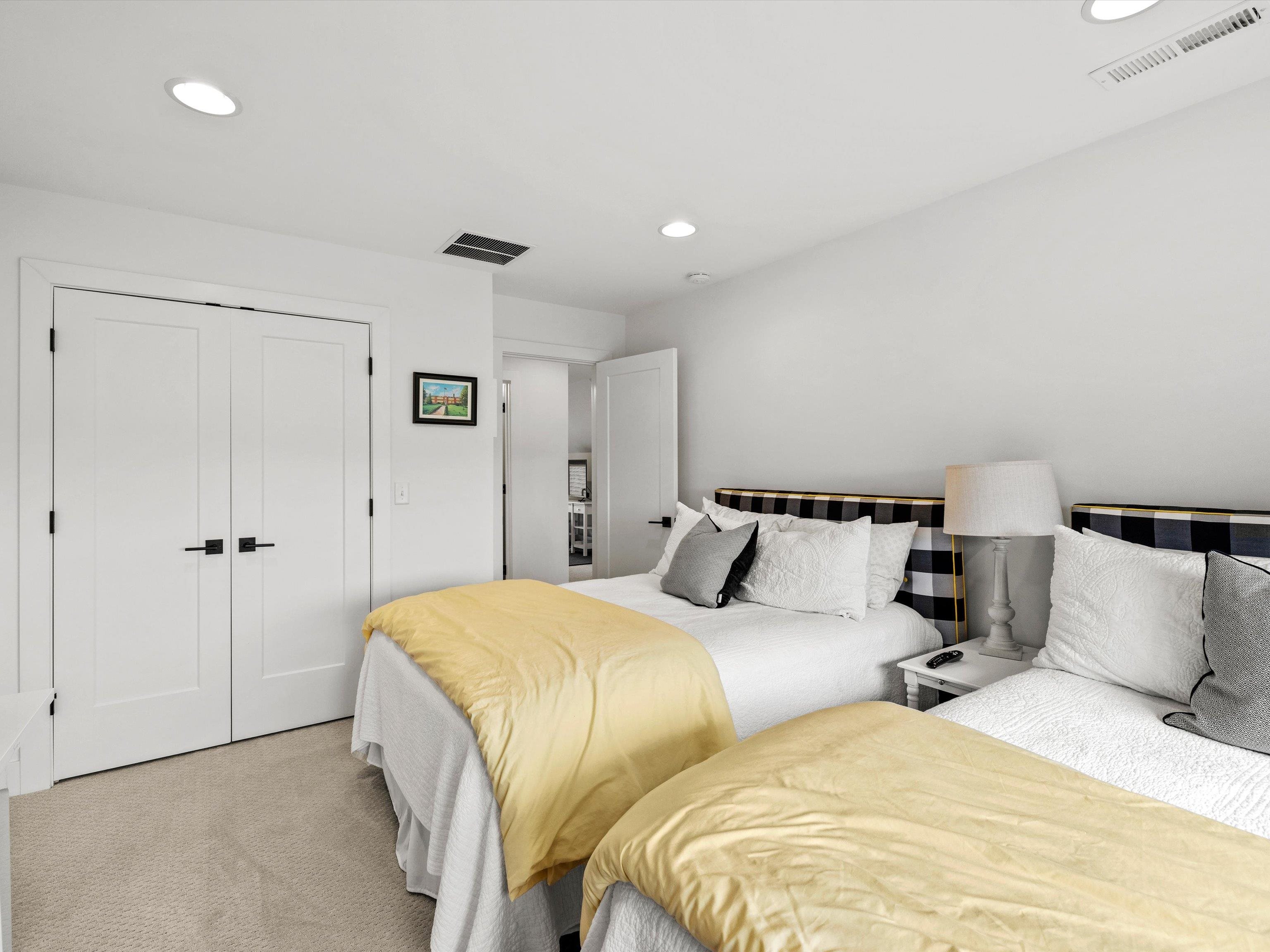 1763 Sterling Valley Dr