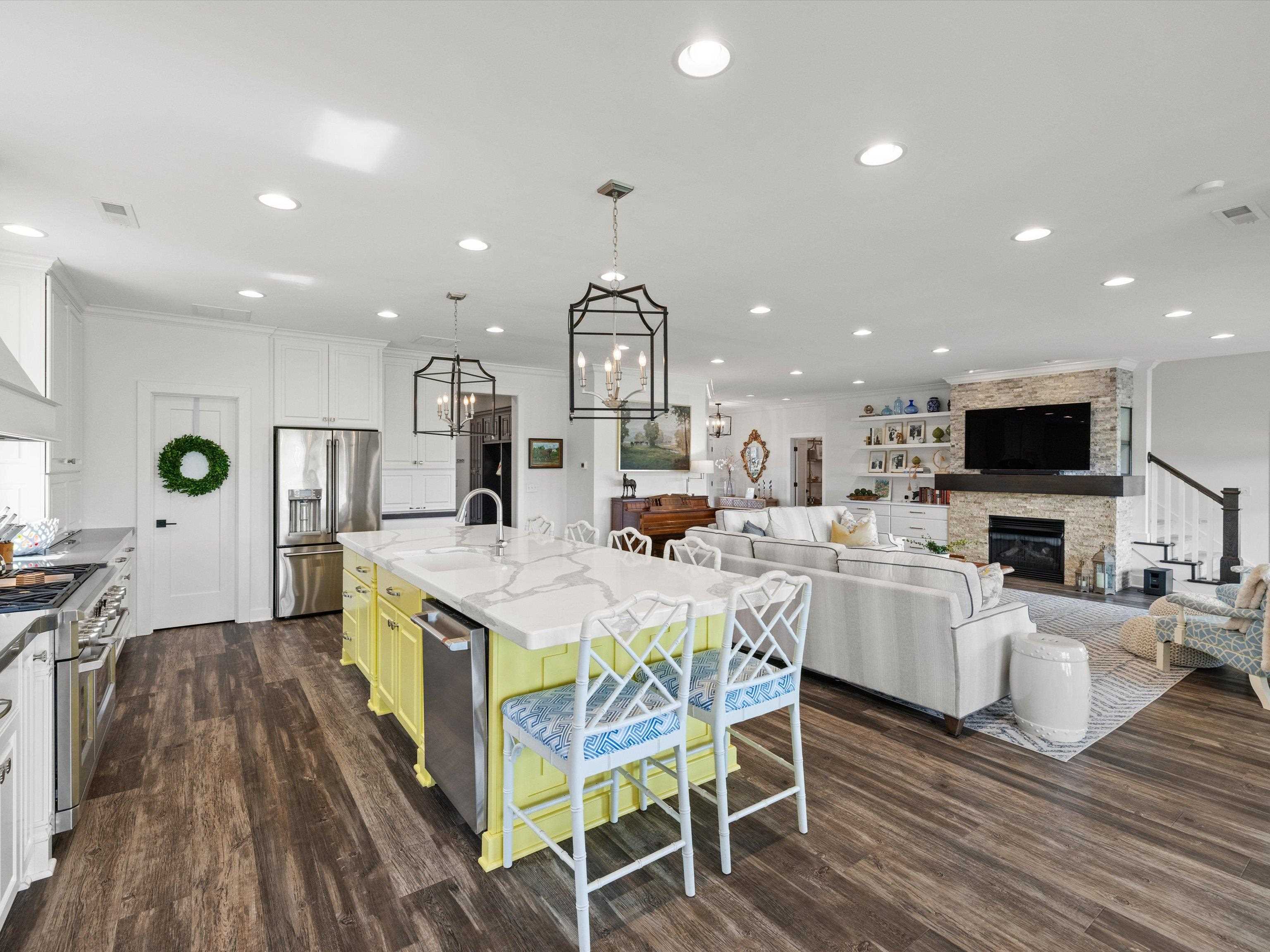 1763 Sterling Valley Dr