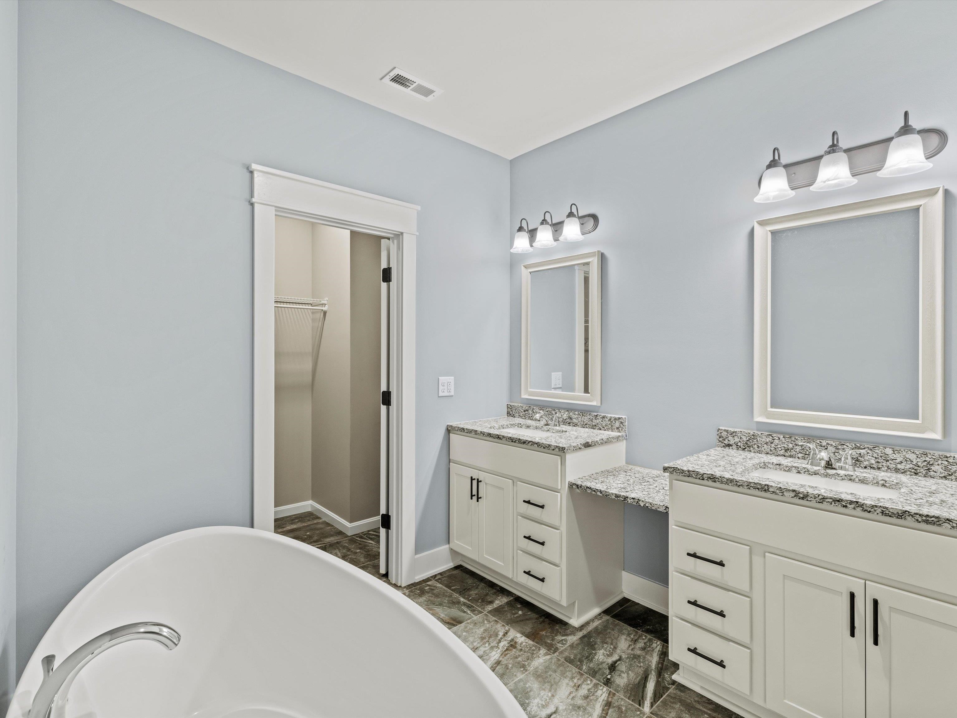 5572 Park Haven Bend