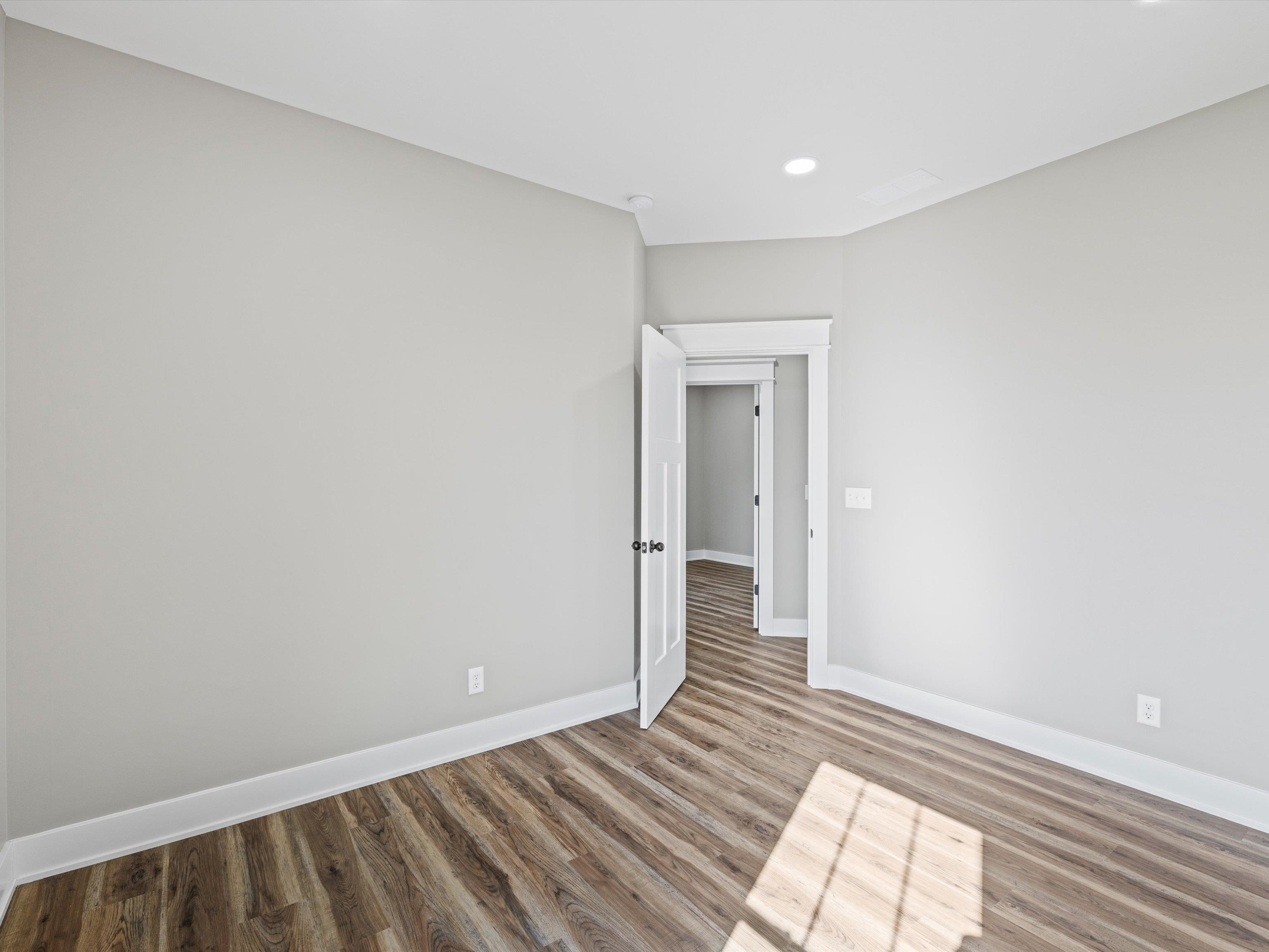 5572 Park Haven Bend