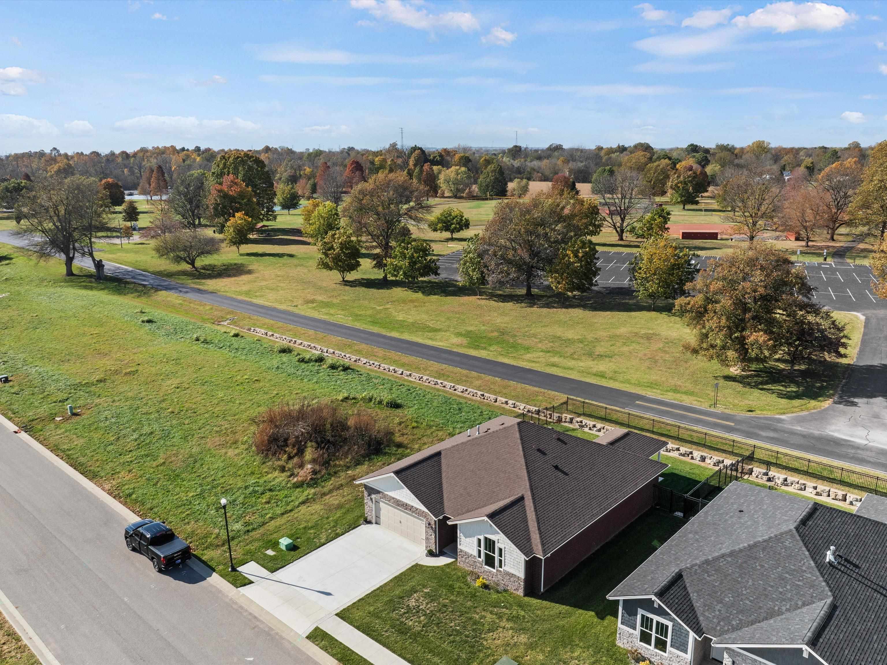 5572 Park Haven Bend