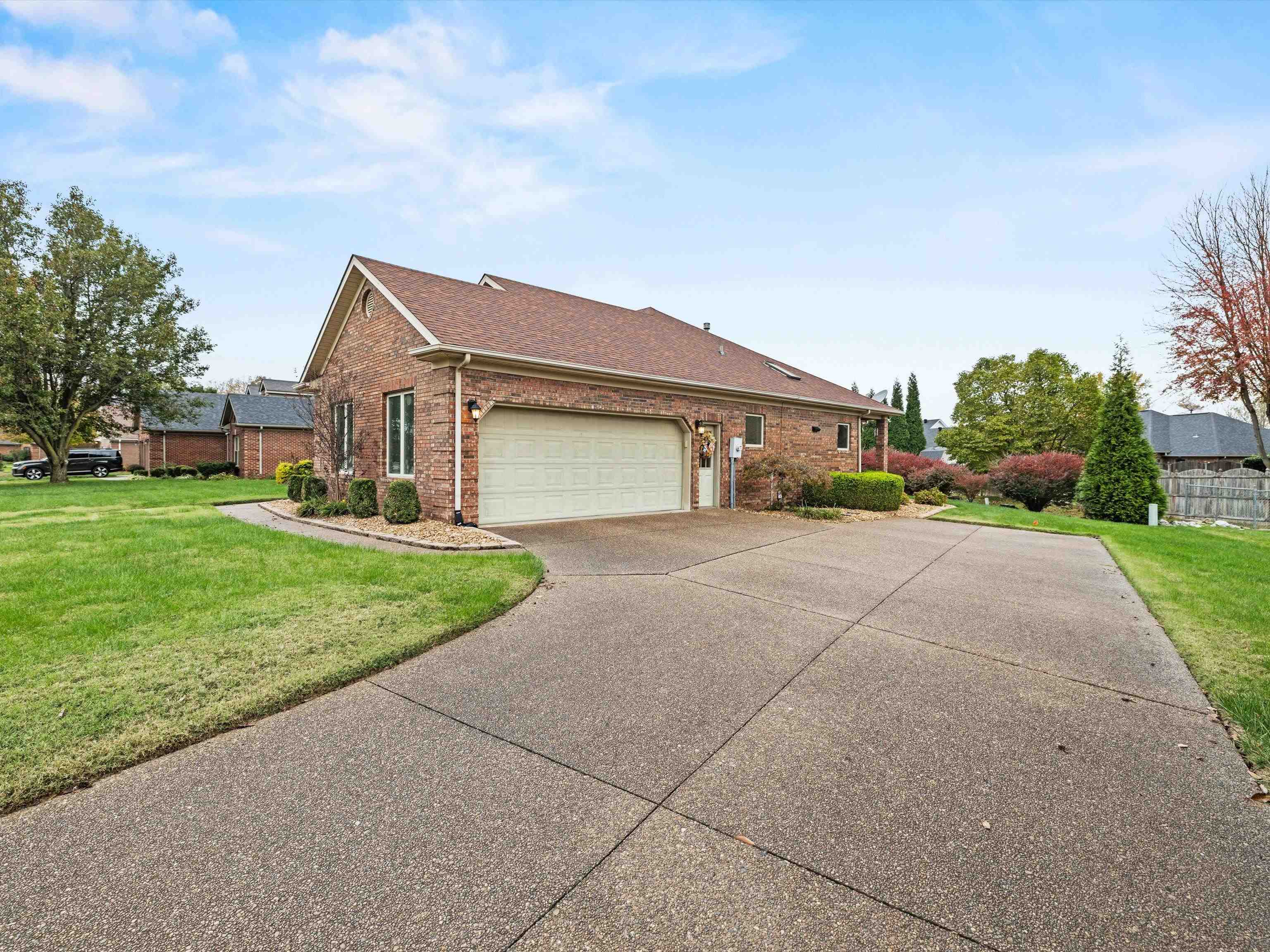 4206 Saddlebrooke Trail