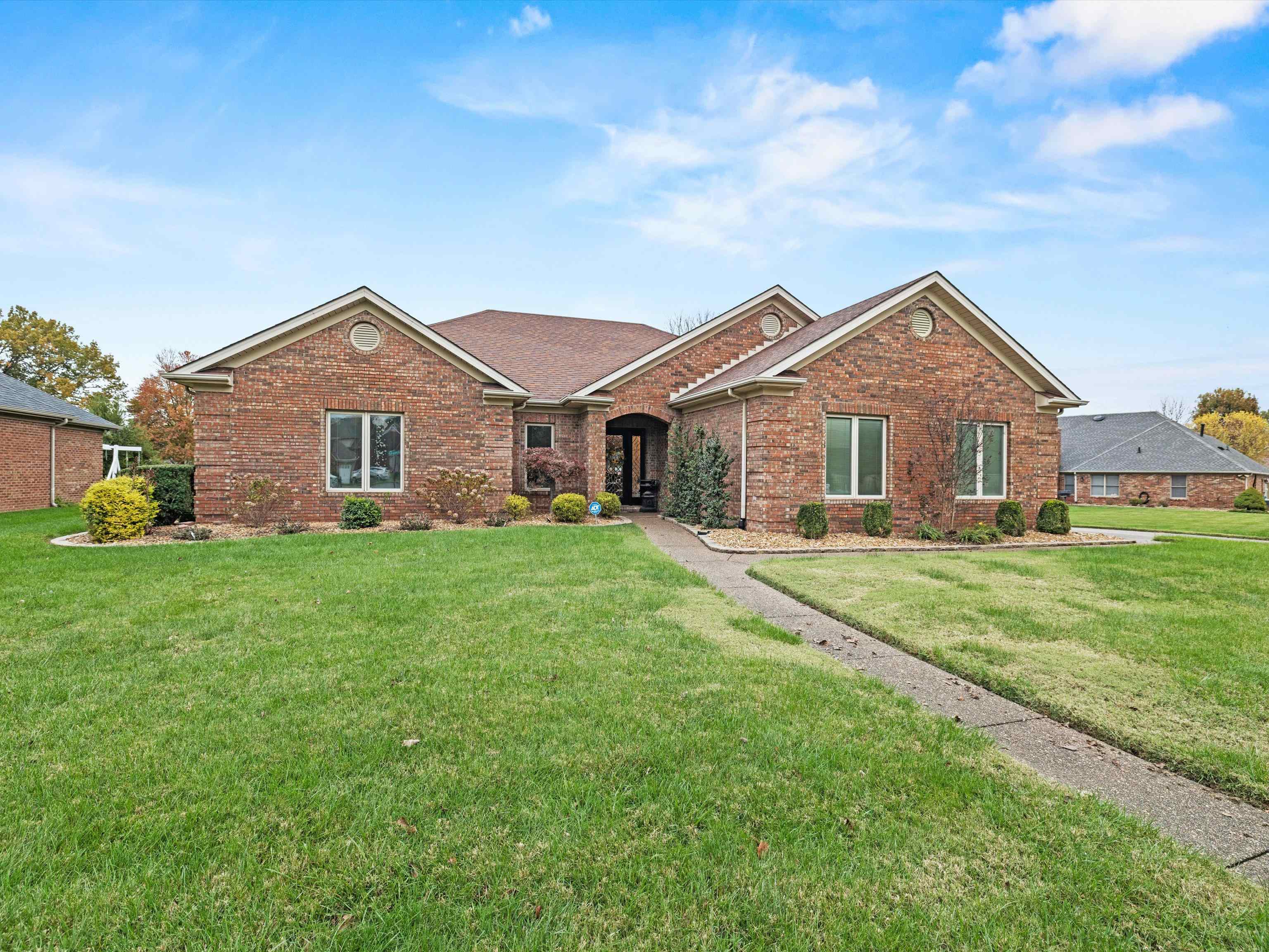 4206 Saddlebrooke Trail