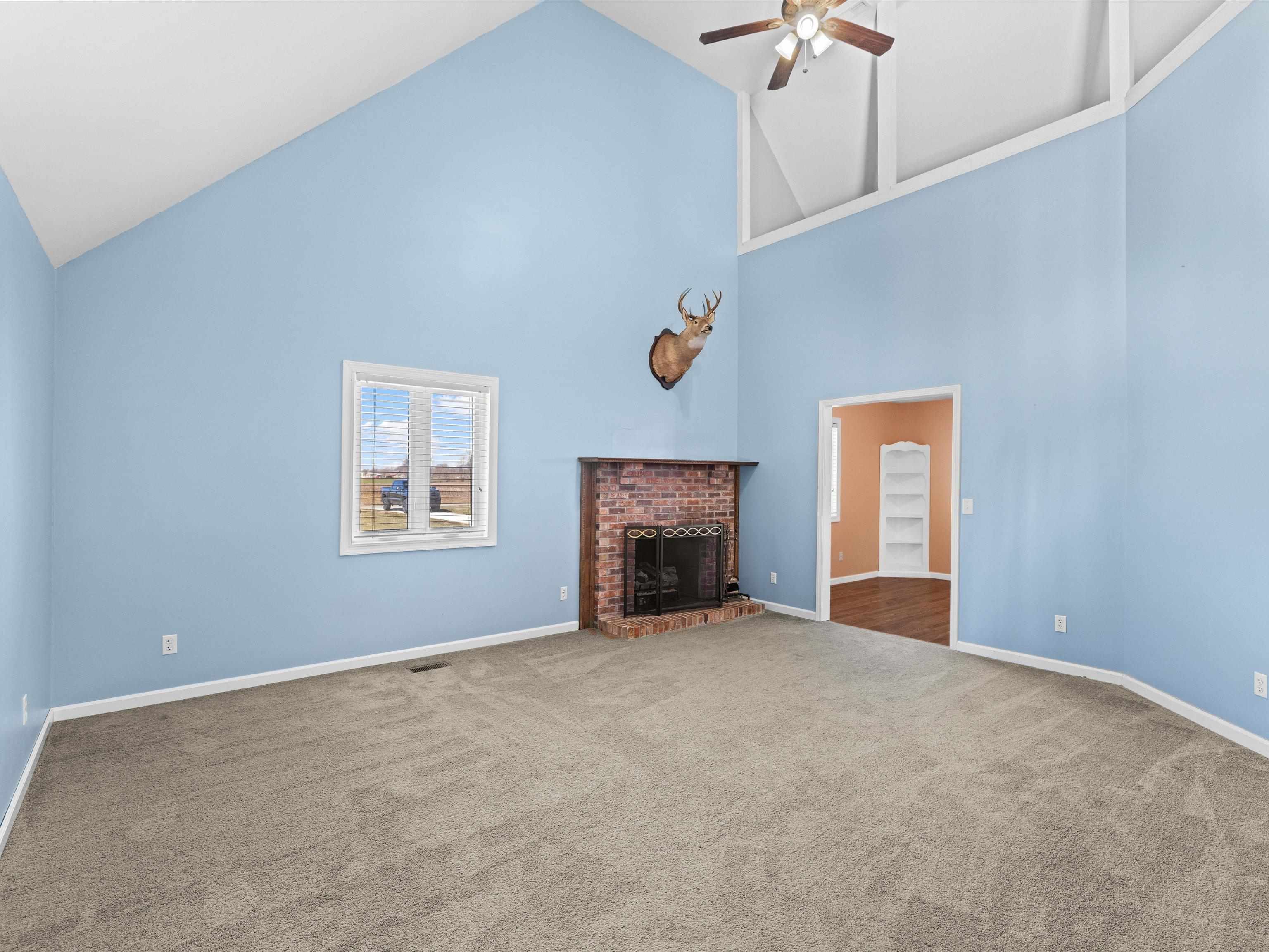 5015 Boswell Rd