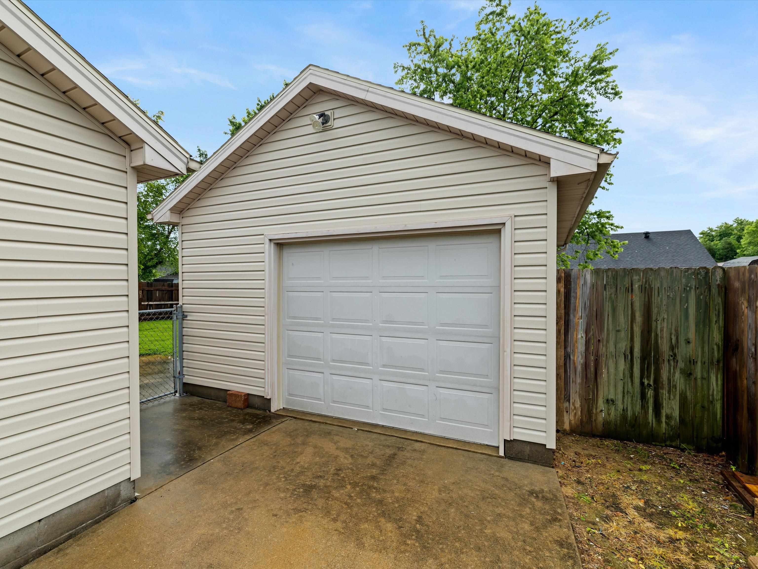 3913 Rudy Martin Drive