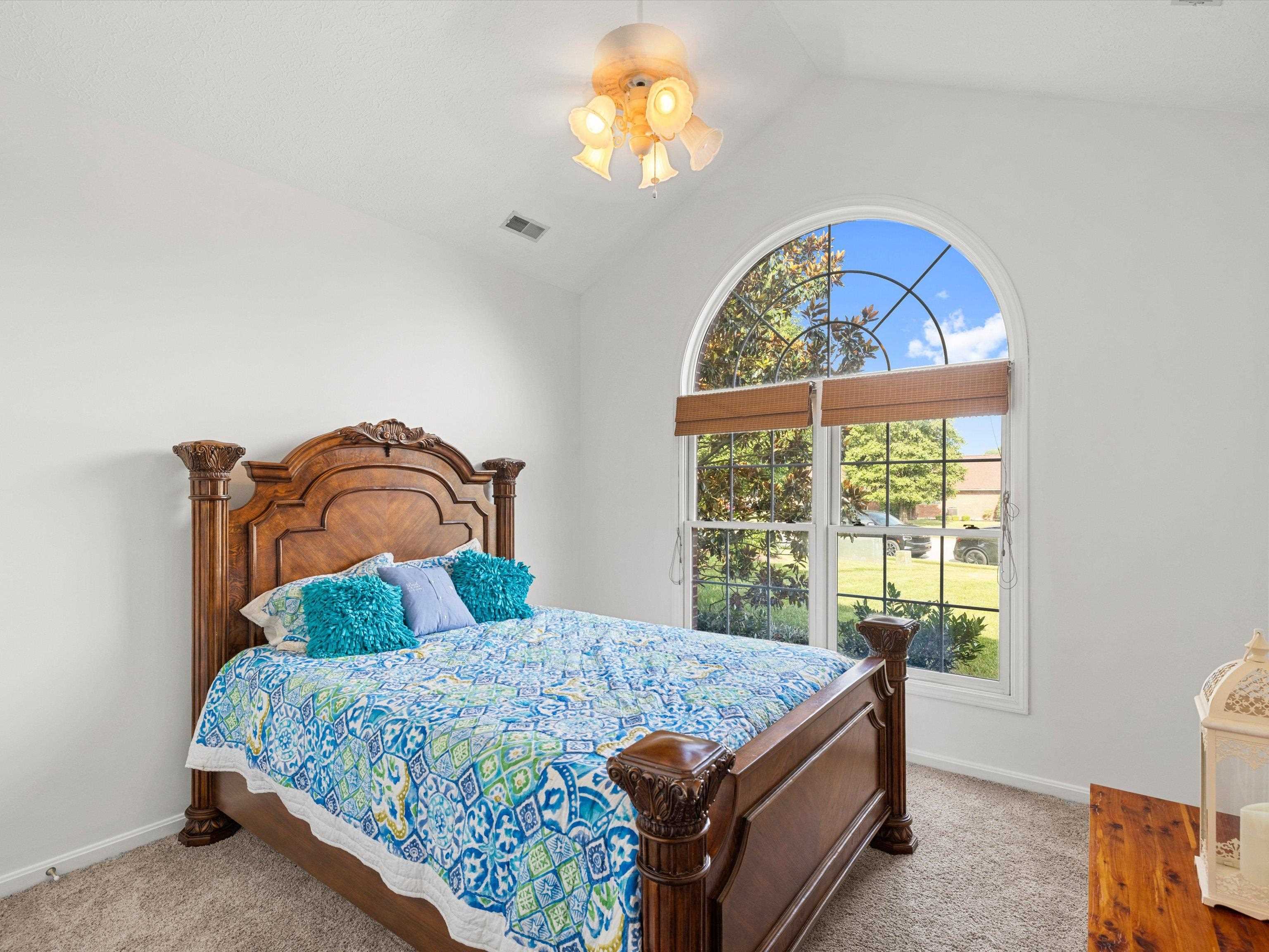 3312 Calumet Trace