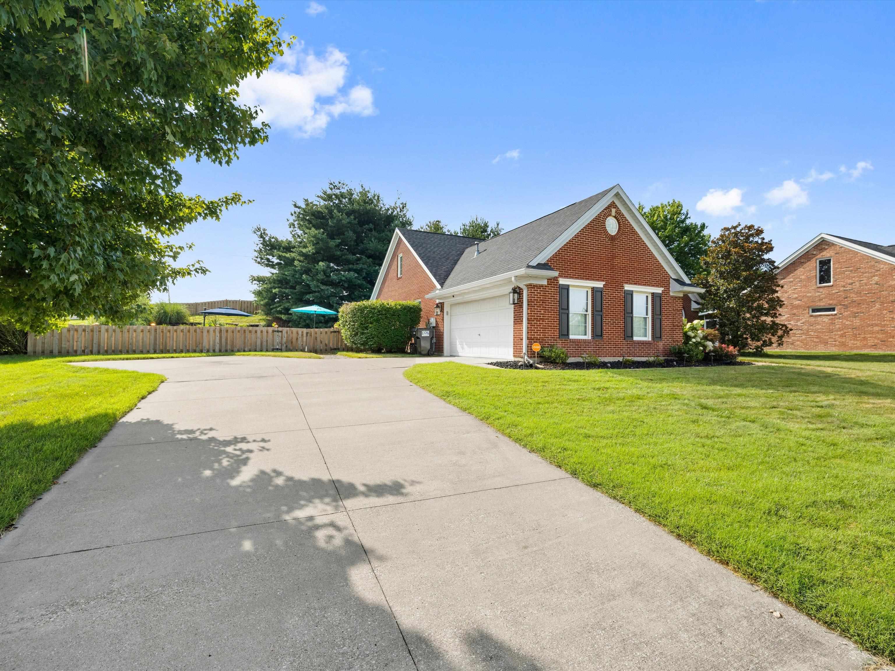 3312 Calumet Trace
