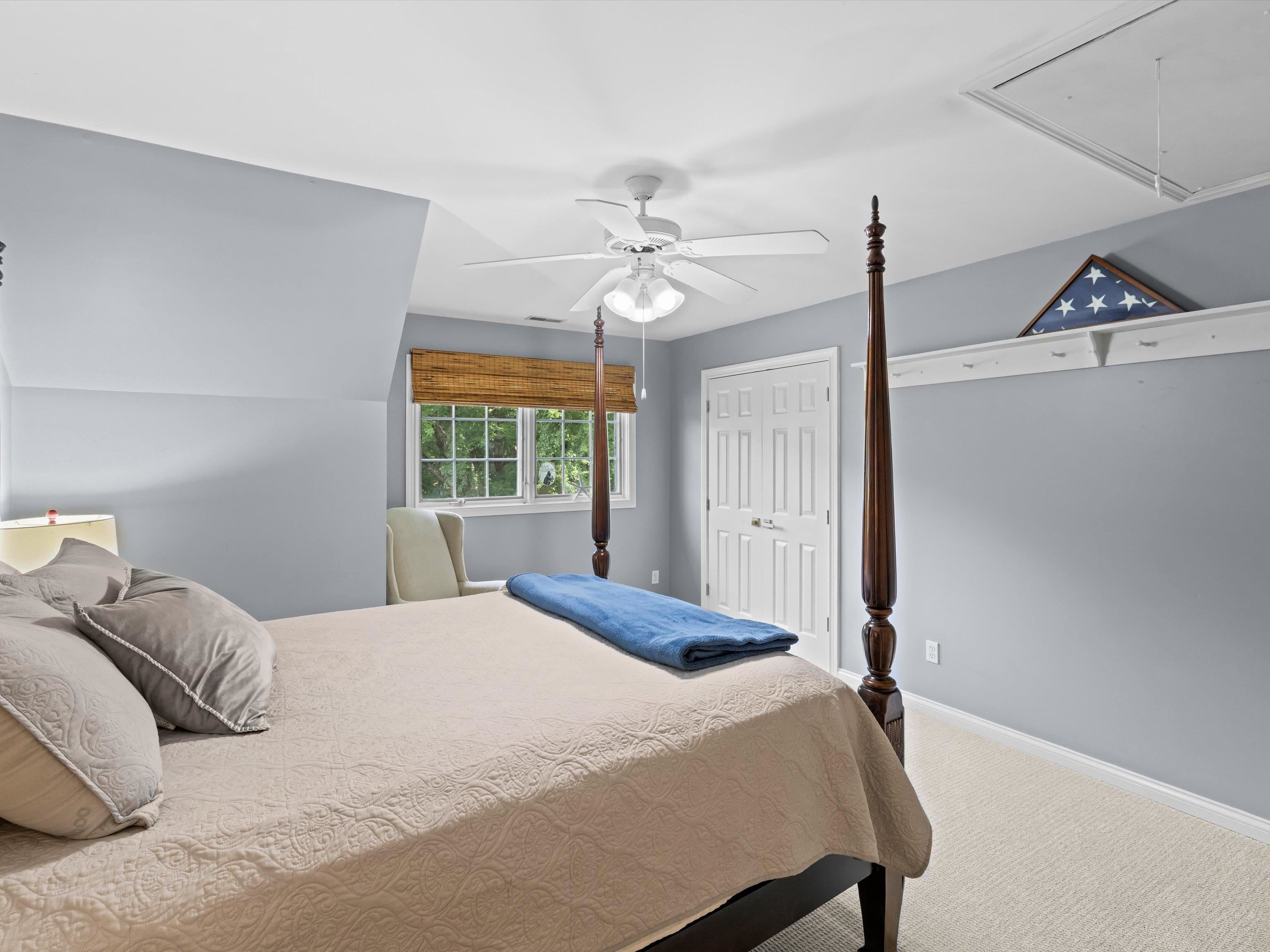 4884 Oak Meadow Ct