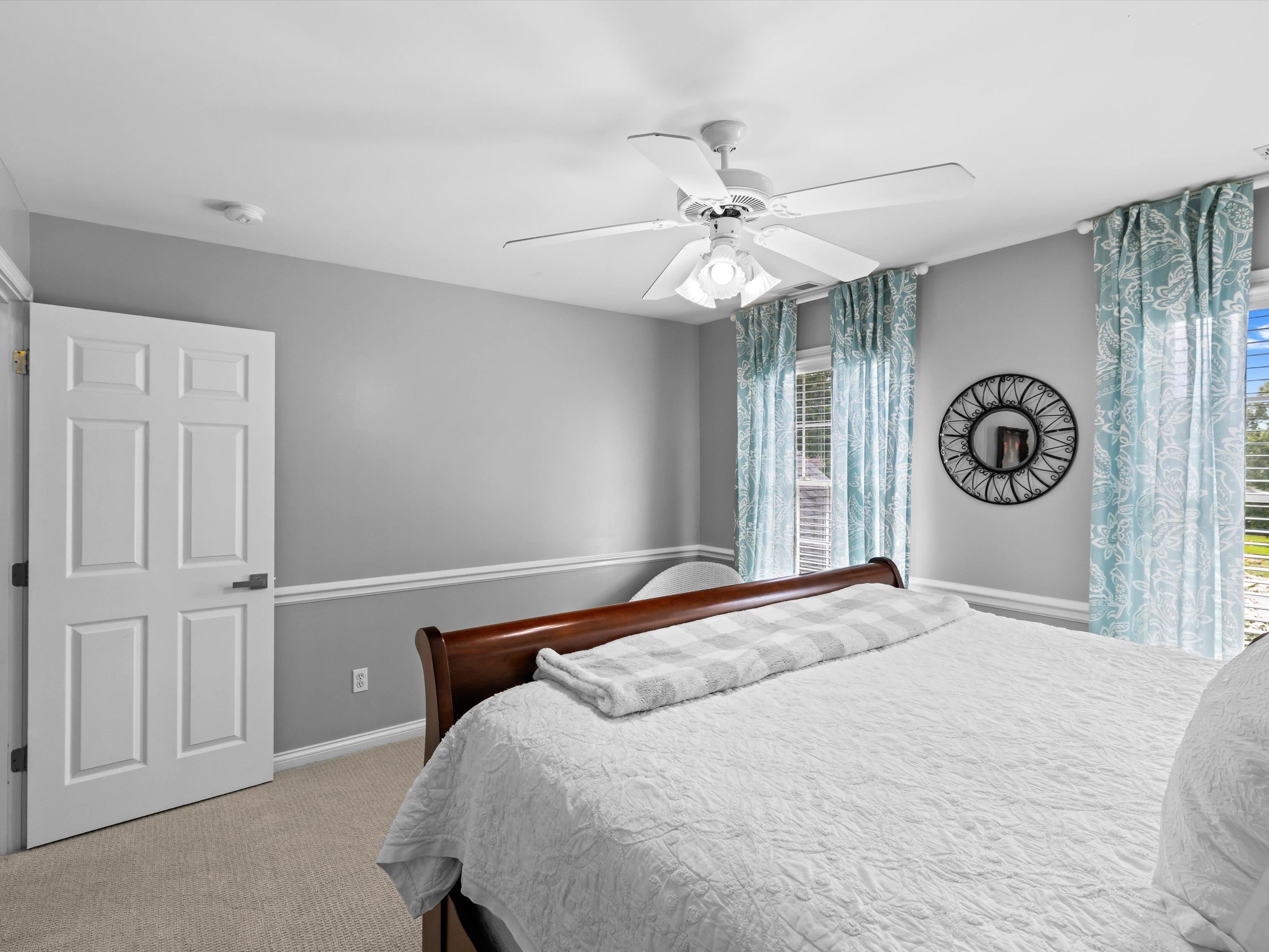 4884 Oak Meadow Ct