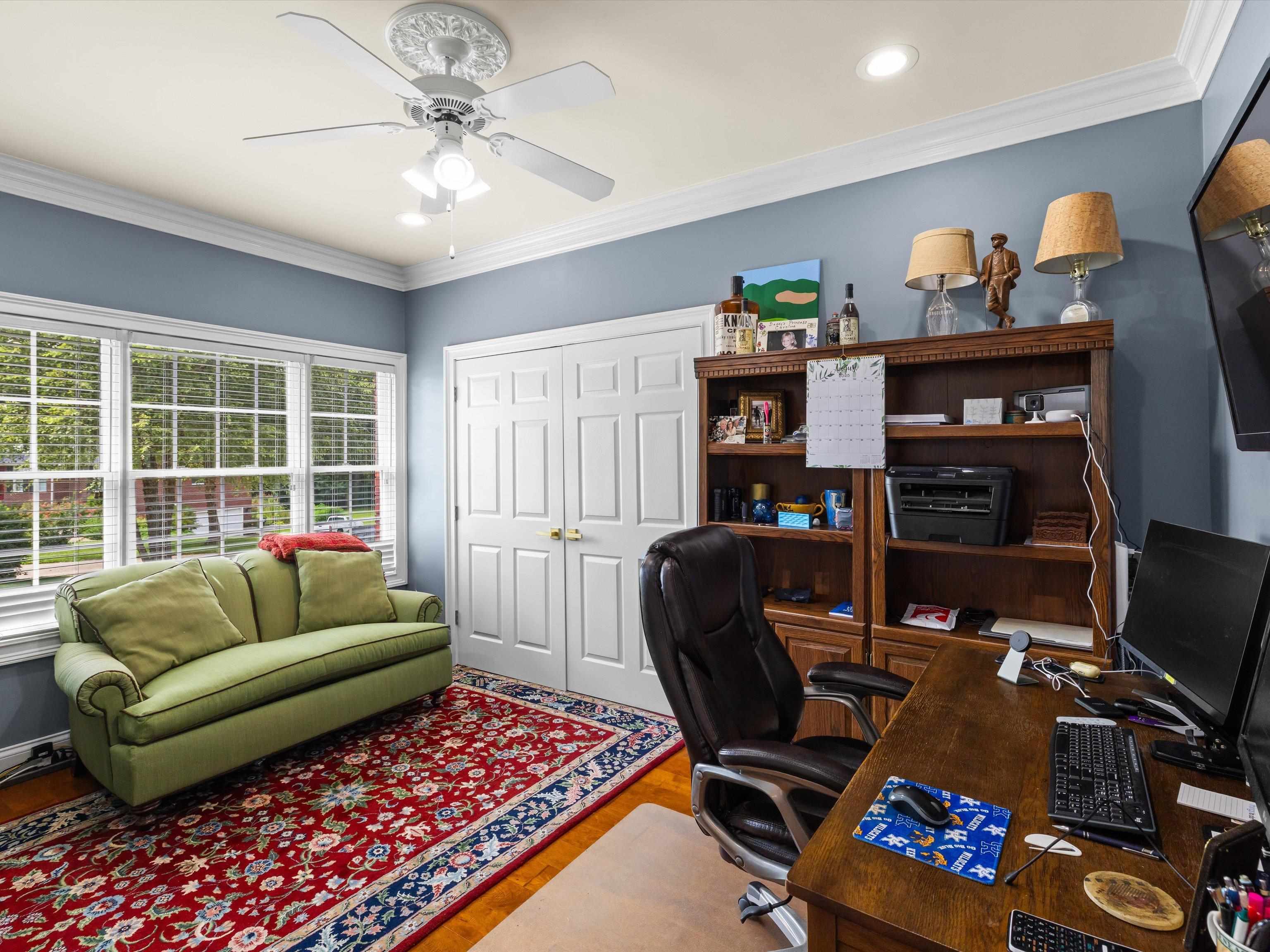 4884 Oak Meadow Ct