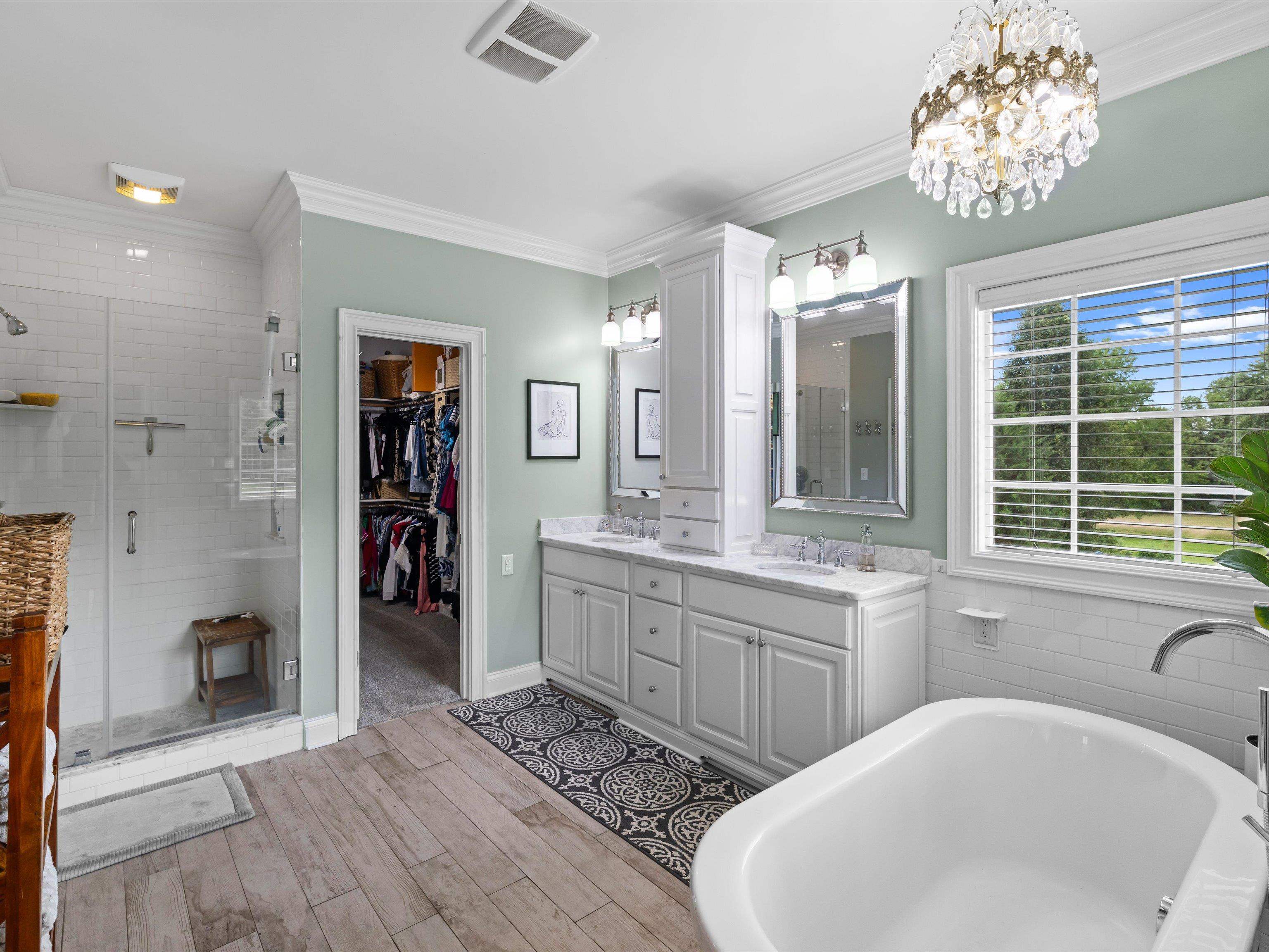 4884 Oak Meadow Ct