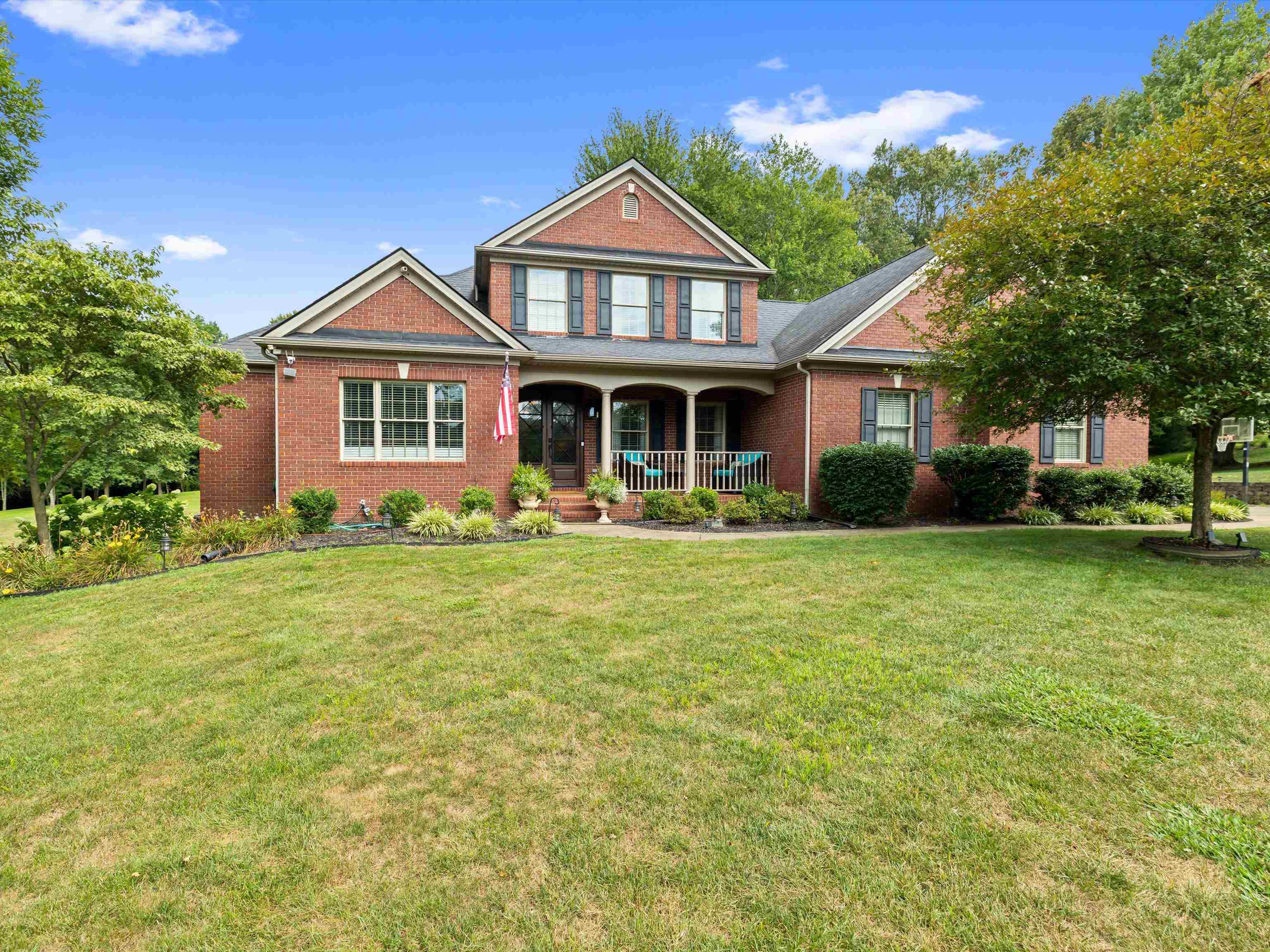 4884 Oak Meadow Ct