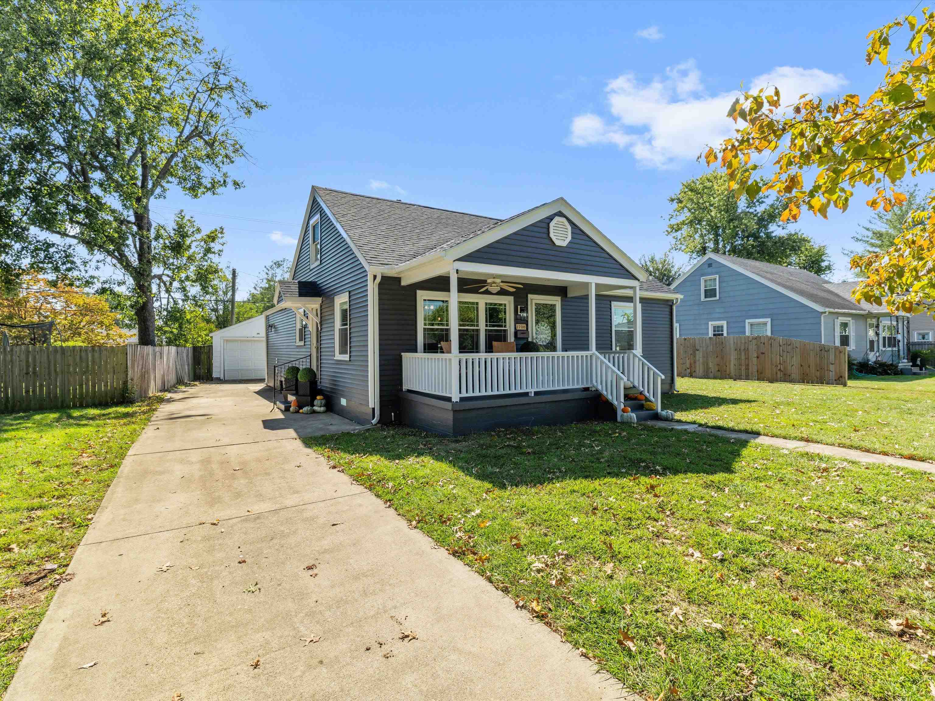 1708 Maple Ave