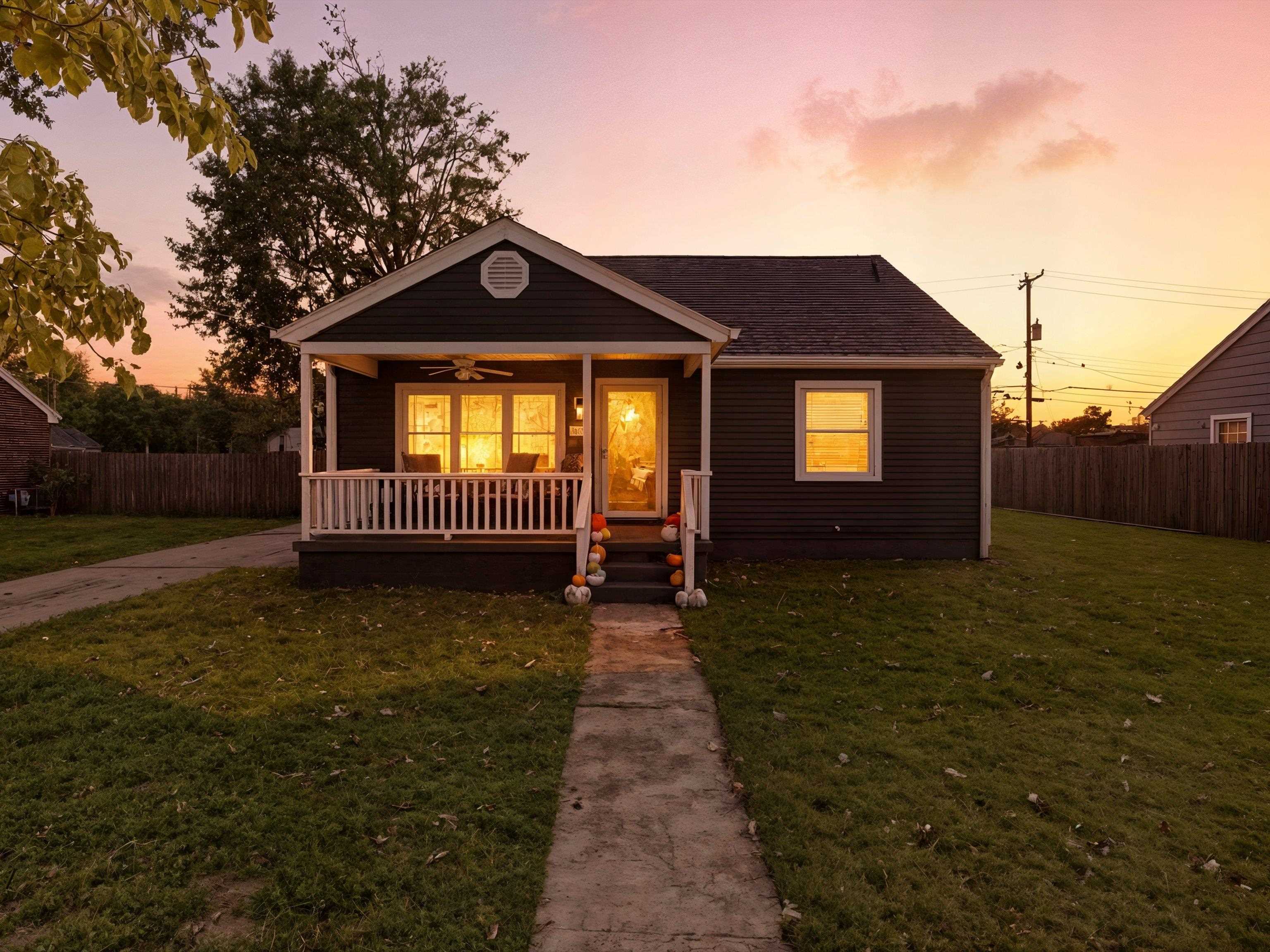 1708 Maple Ave