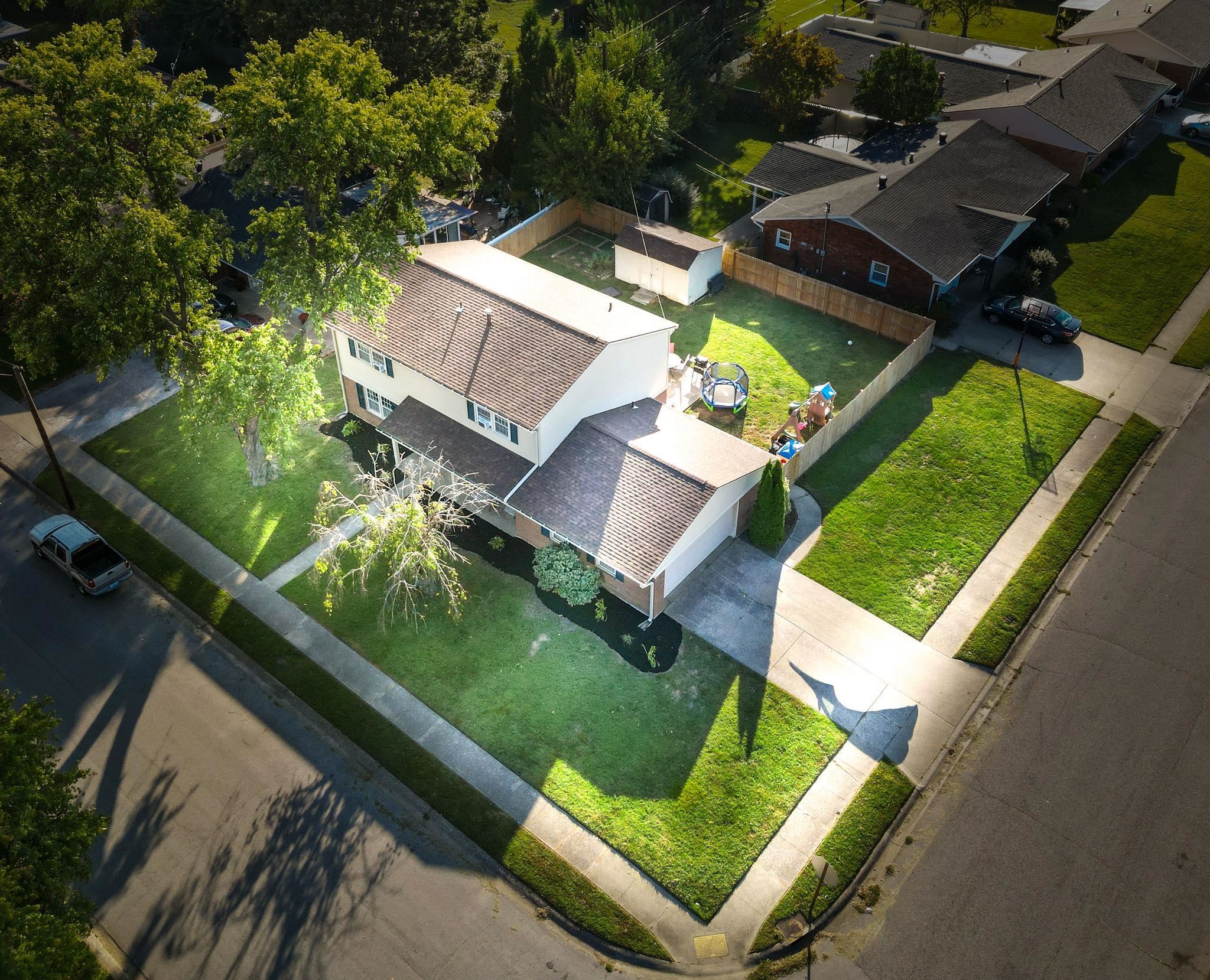 2200 Venetian Way