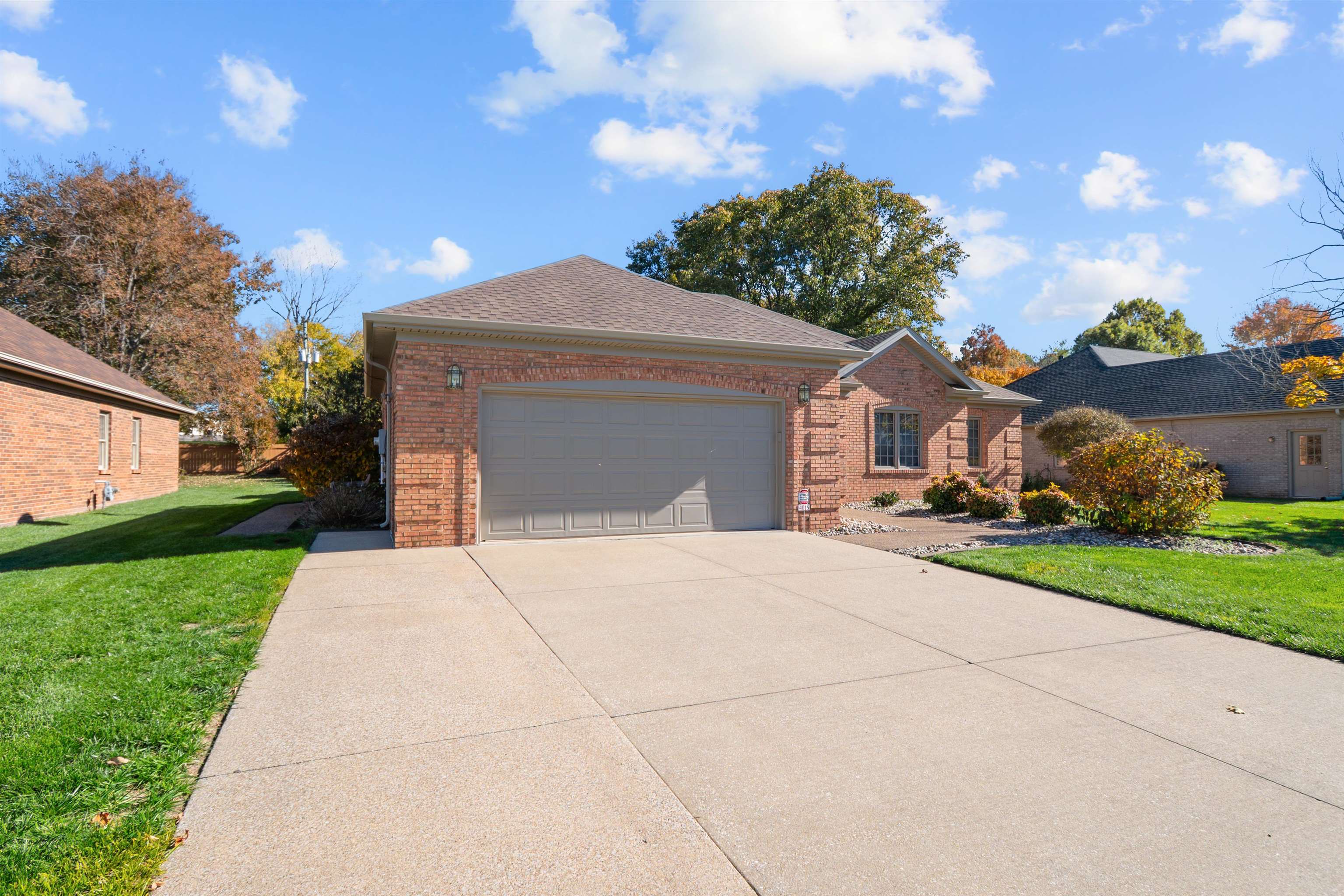 4019 Horseshoe Trace