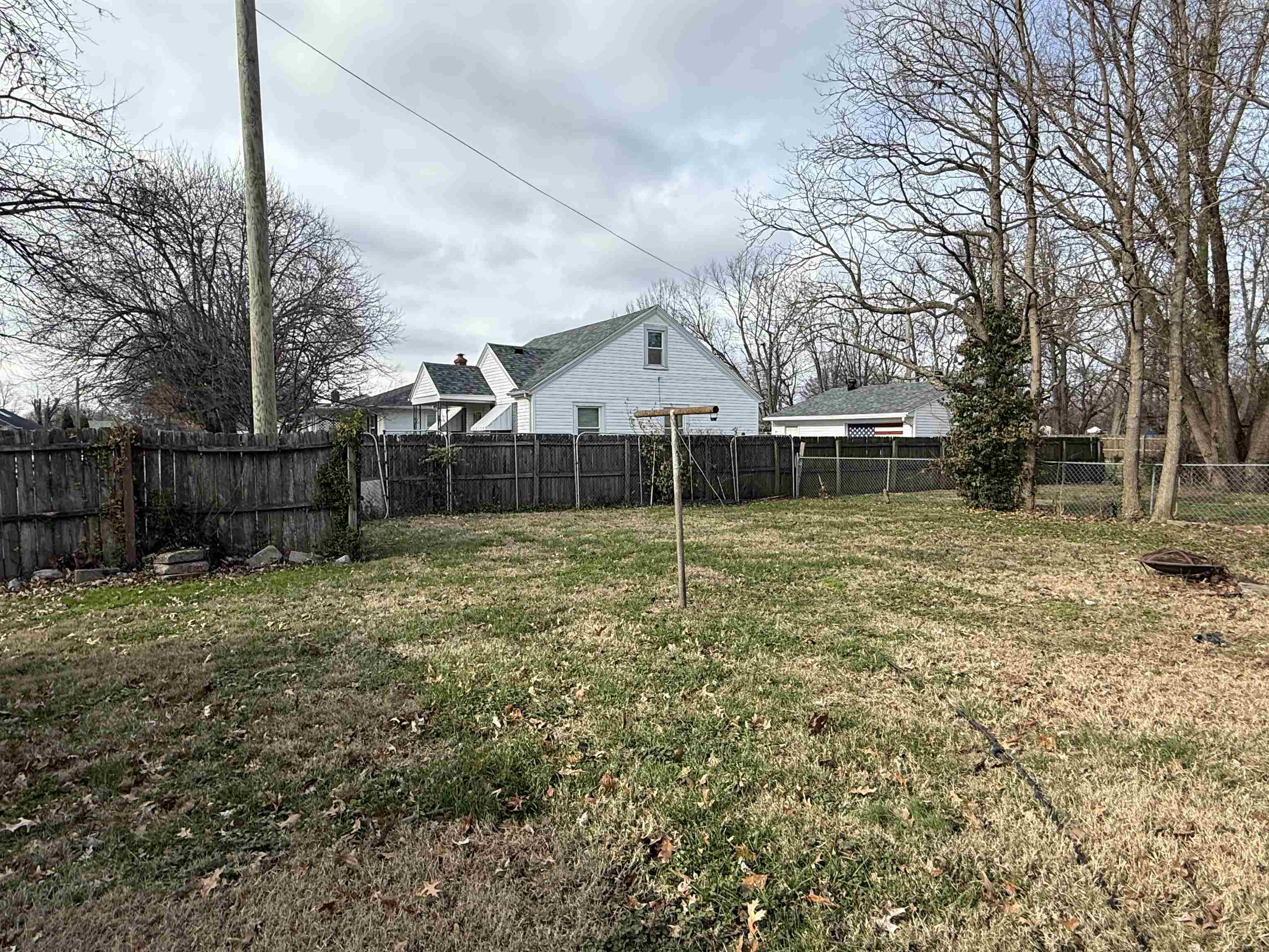 1324 Venable