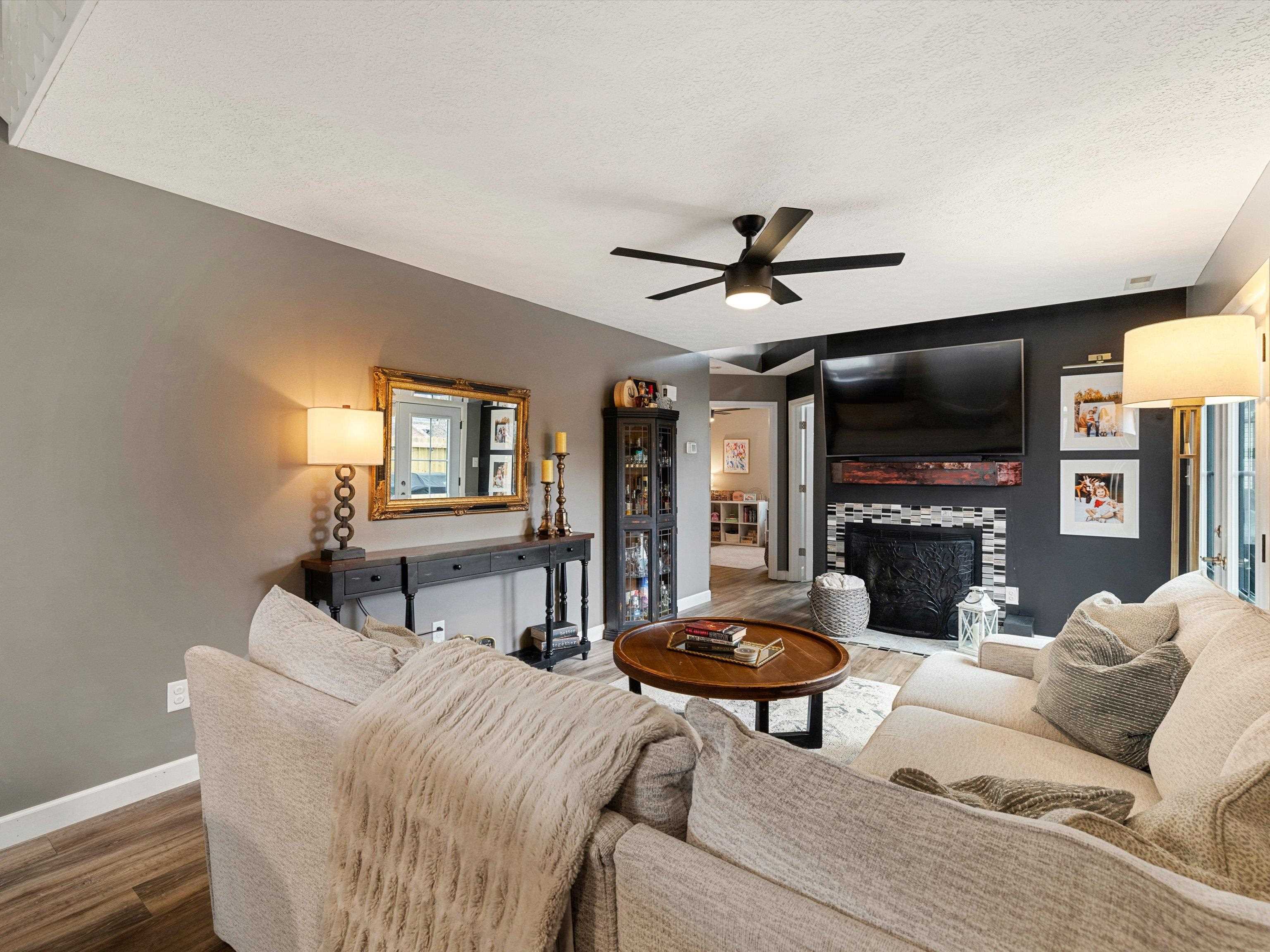 2650 Wisteria Gardens