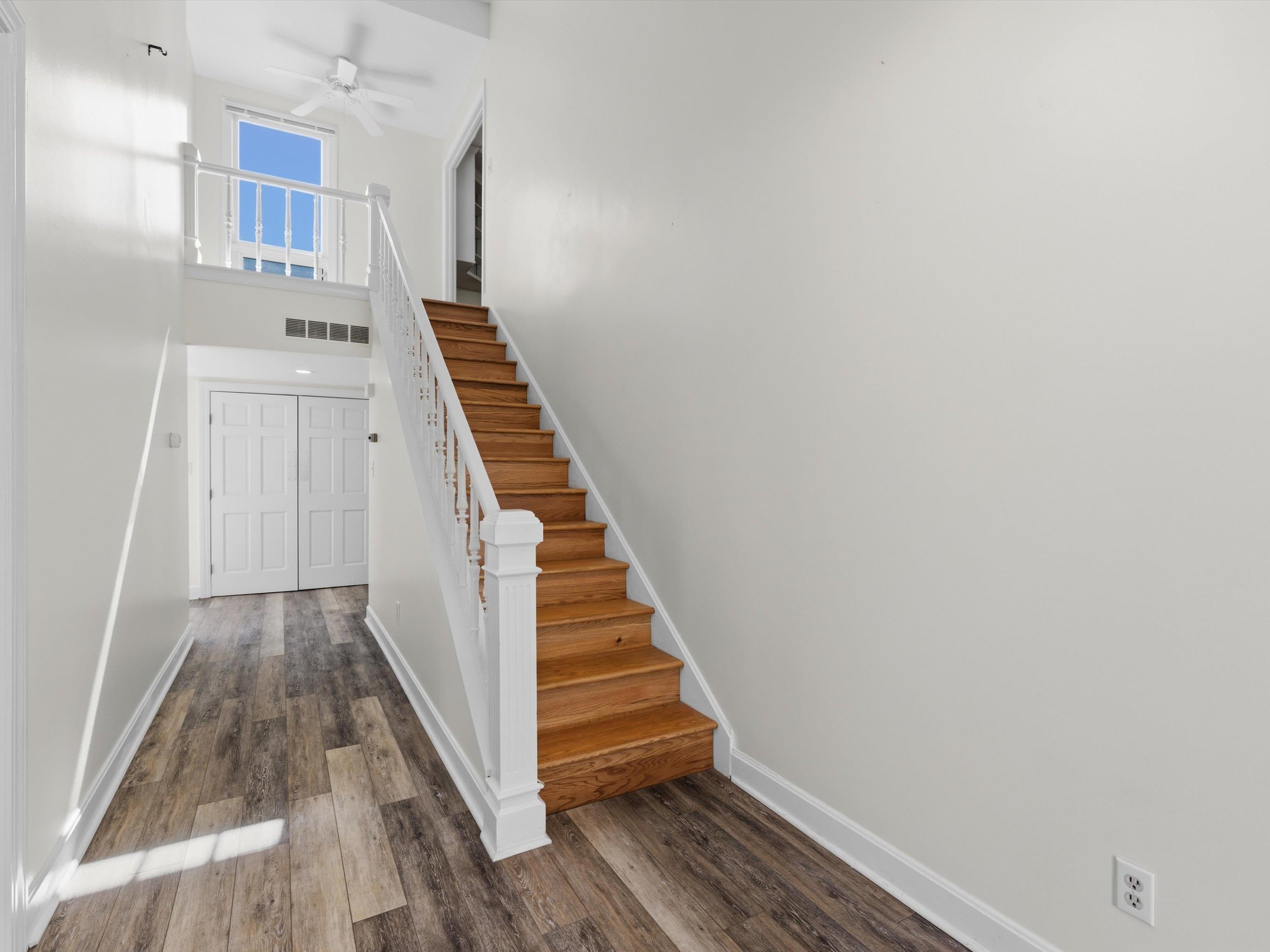 808 Frederica St #6